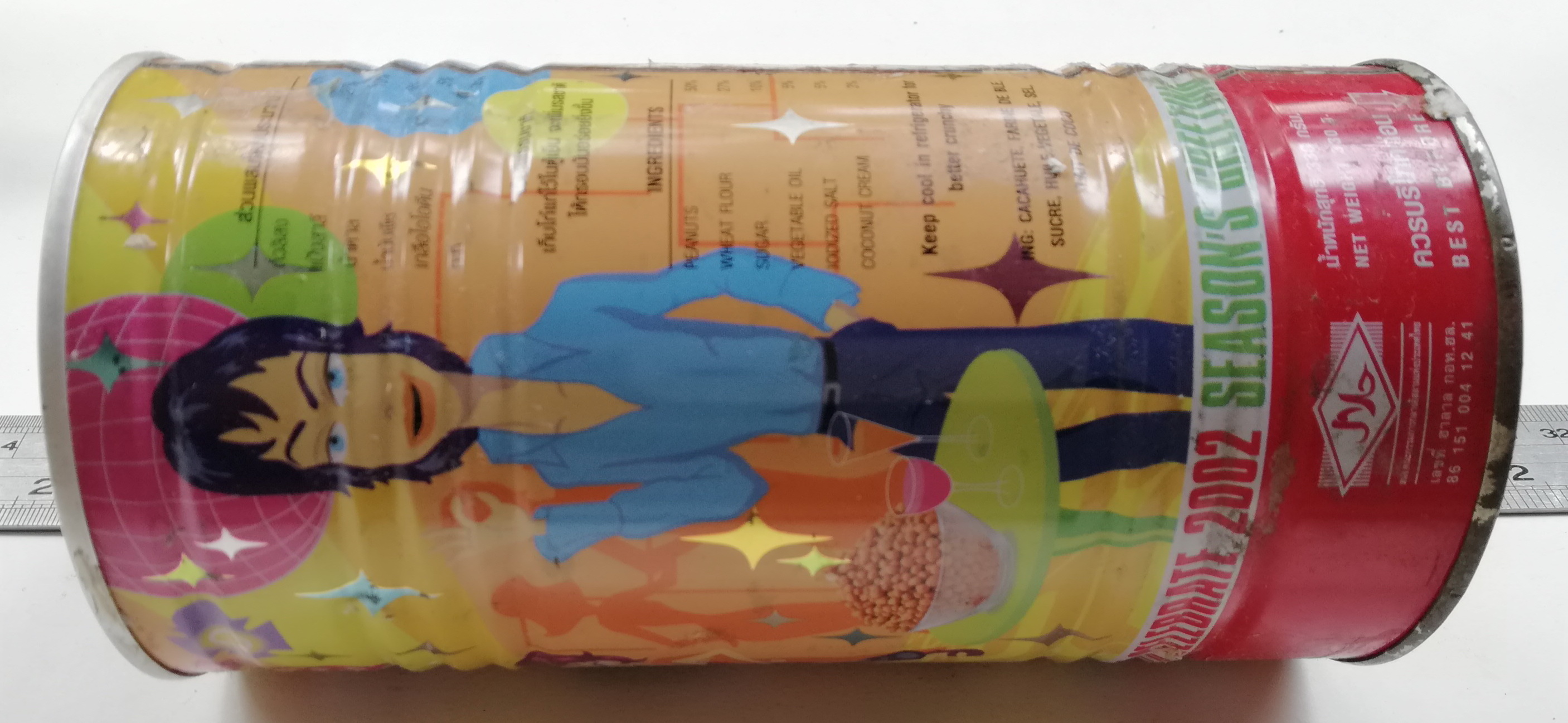 ของสะสม กล่องสังกะสี (กล่องโลหะ) กระป๋องโก๋แก่รสกะทิ Let's Celebrate 2002,Season Greeting ไม่มีฝา กระป๋องทรงกระบอกสีสันสดใส เส้นผ่าศุนย์กลางประมาณ 3" ความสูงประมาณ 10"