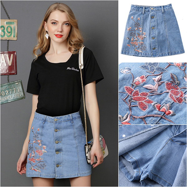 กระโปรงกางเกงยีนส์ฟอกนิ่ม แต่งปักลายดอกไม้วินเทจ (12185X)