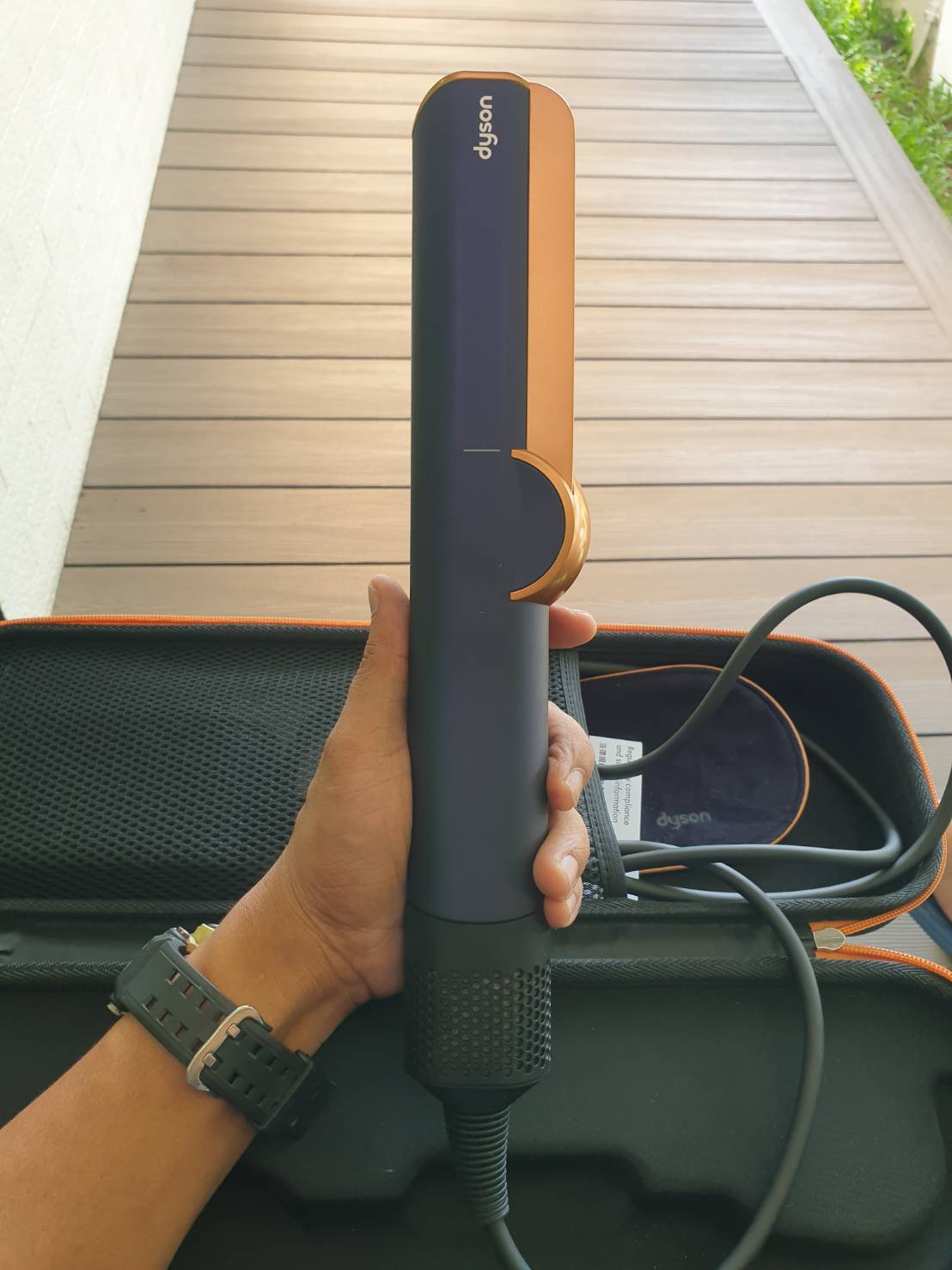 DYson Airstrait HT01 สภาพเหมือนใหม่ ประกันเหลือ ๆ