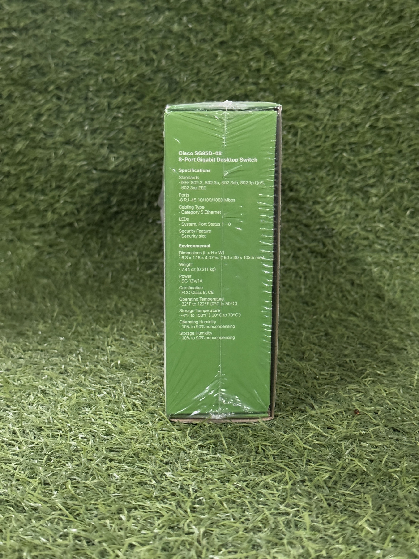 Switch Cisco SG95D-08 8Port + Adapter เป็น Gigabit Switch ความเร็วสูง เหมาะสำหรับบ้านพักอาศัย รองรับ LAN 100/1000Mbps ****ของใหม่