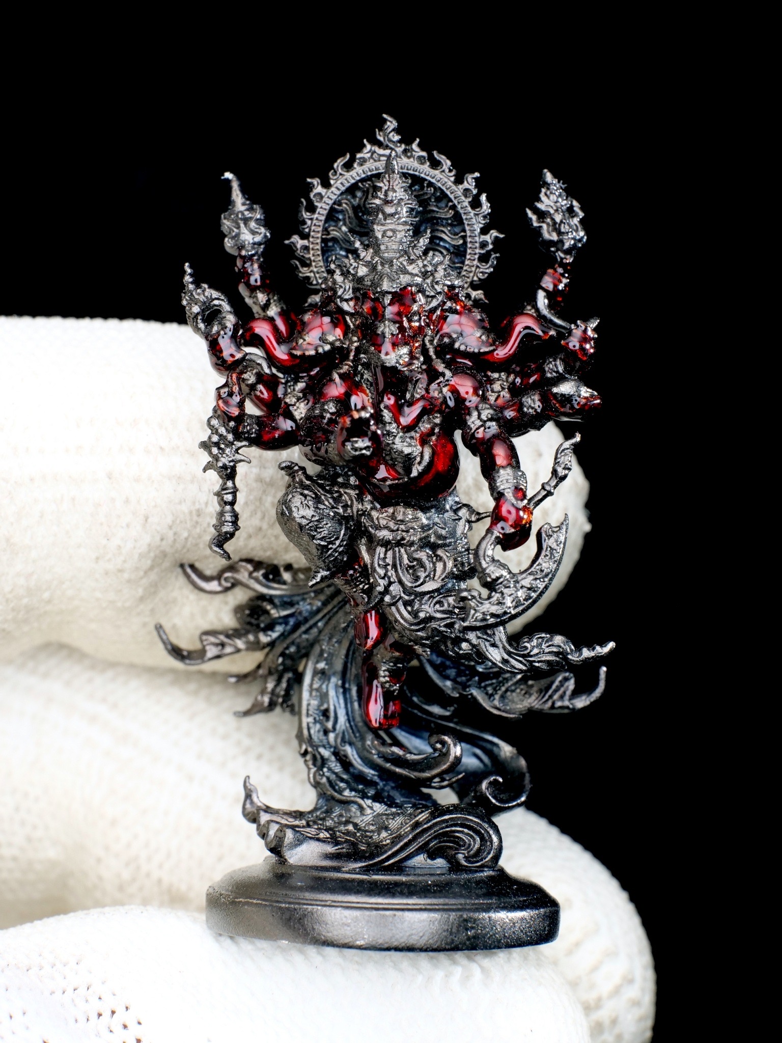 พระพิฆเนศสุริยะเทพ สุริยาบินายัค Surya Binayak รหัส7 เนื้อชนวนมหามวลสาร ชุบแบล็คกายแดง