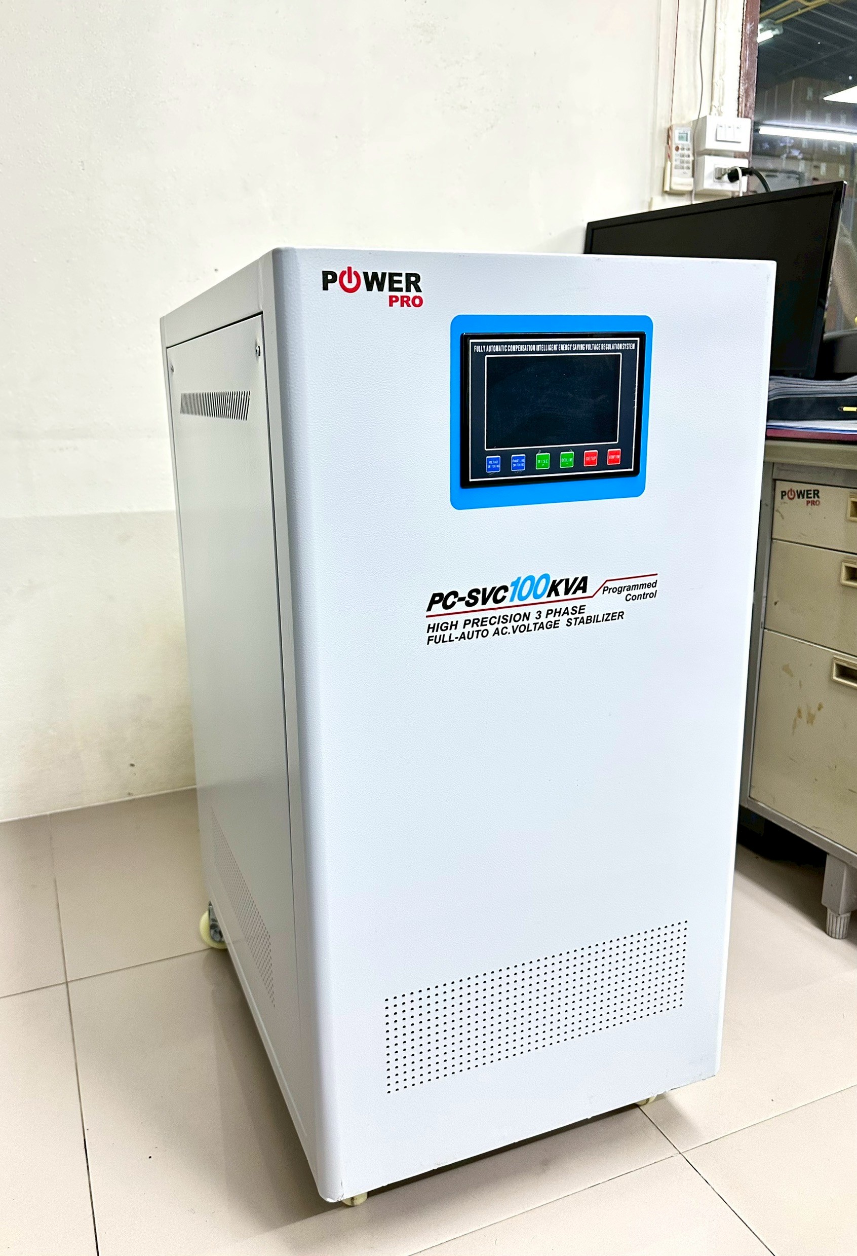 เครื่องปรับแรงดันไฟฟ้าอัตโนมัติ : SVC.100K 3P