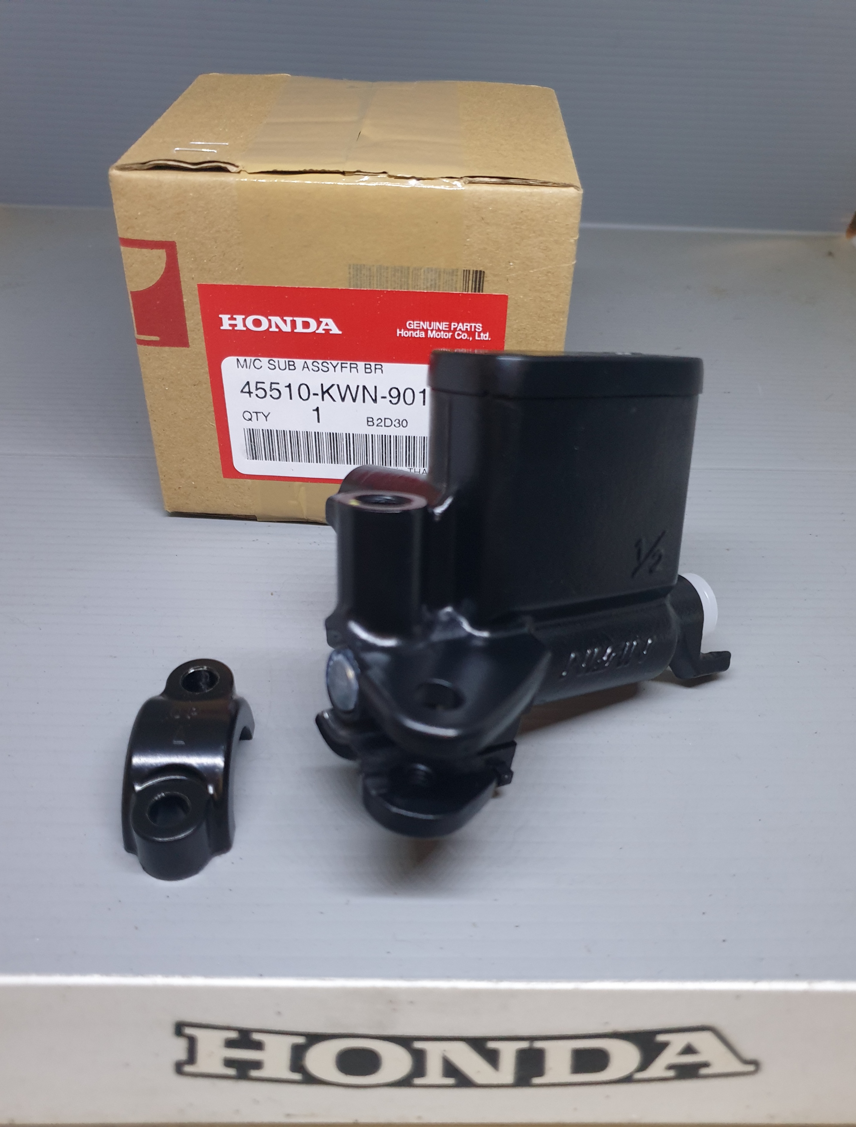 ชุดแม่ปั๊มดีสเบรคบน PCX125