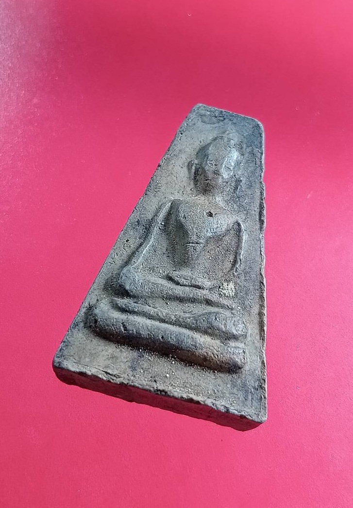 ผ3025 พระผงสุพรรณ วัดพระศรีรัตนมหาธาตุ จ.สุพรรณบุรี