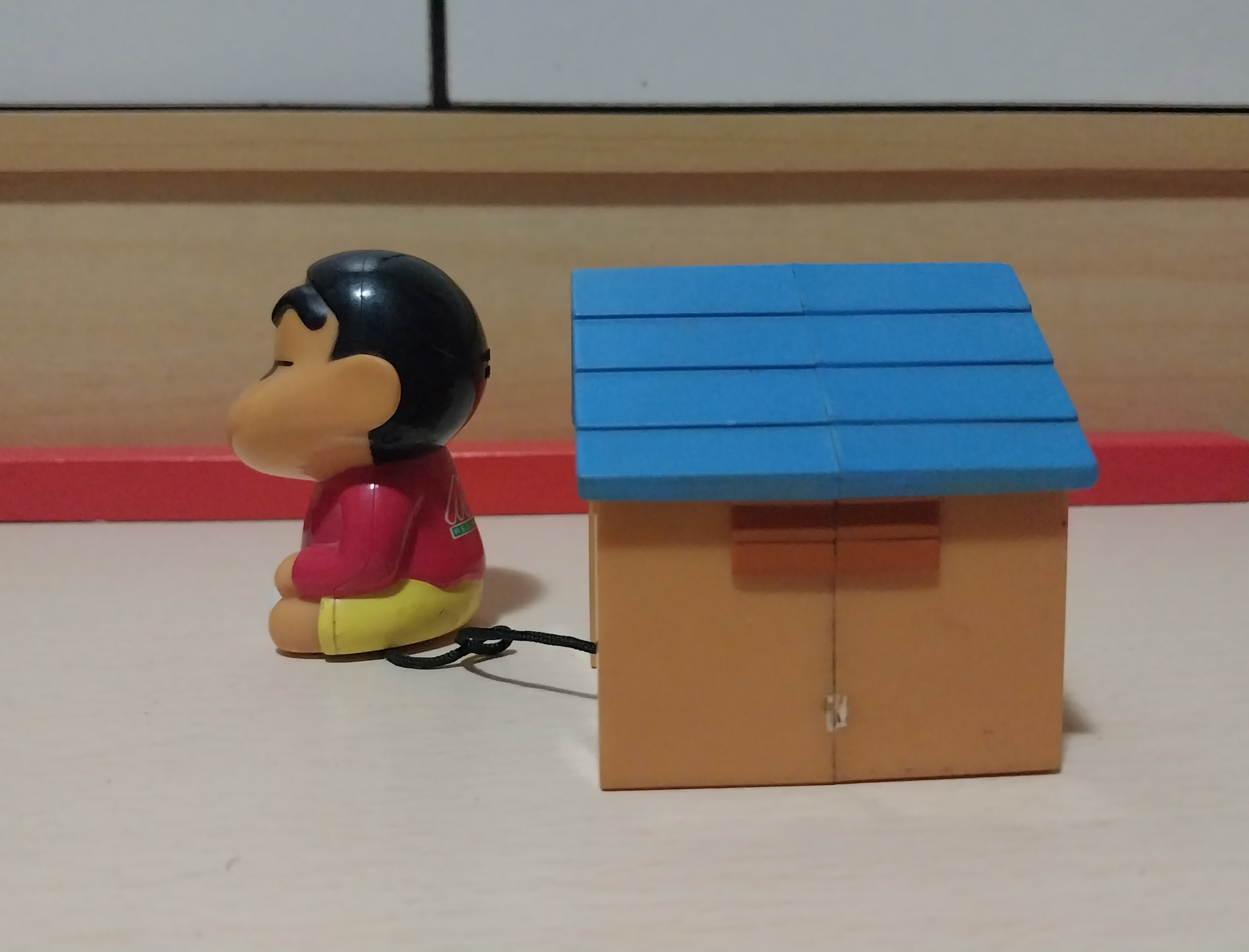 มือ2,มีหลายภาพ,ตุ๊กตาชินจังพร้อมบ้าน ชินจังเอ็มเคสุกี้ ของพรีเมี่ยมจาก MKสุกี้