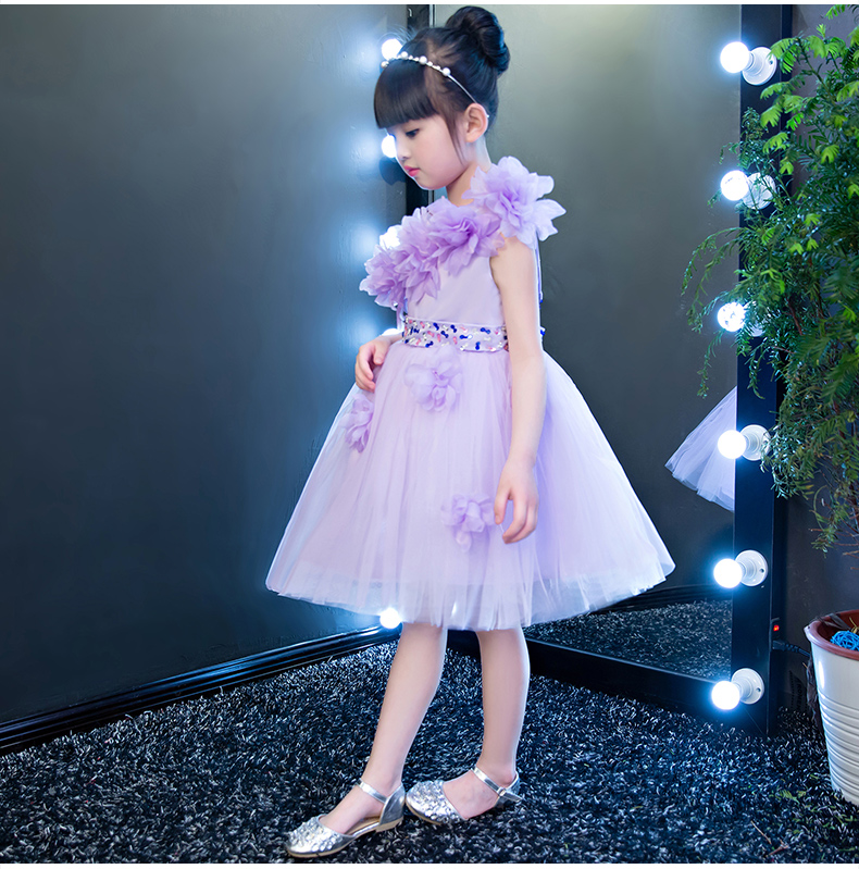 Pre-order ชุดราตรีเด็ก สีม่วง ไหล่เฉียง แต่งดอกไม้ ปักเลื่อมคาดเอว กระโปรงพองสวย ซิปหลัง