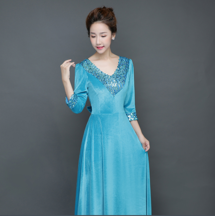 Pro-order ชุดราตรียาว แขนยาว คอวี ผ้ากำมะหยี่ แต่งเลื่อม ซิปหลัง ไซส์ใหญ่ XS-4XL