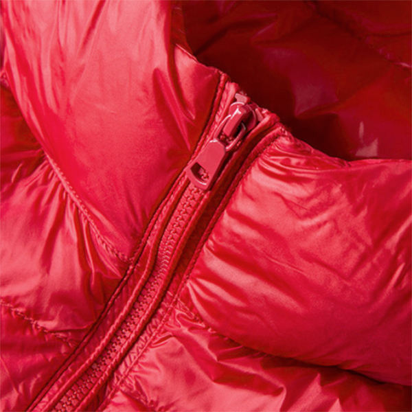 Ultra Light Down เสื้อกันหนาวขนเป็ด มีฮู้ดพร้อมถุงเก็บ (11966X)