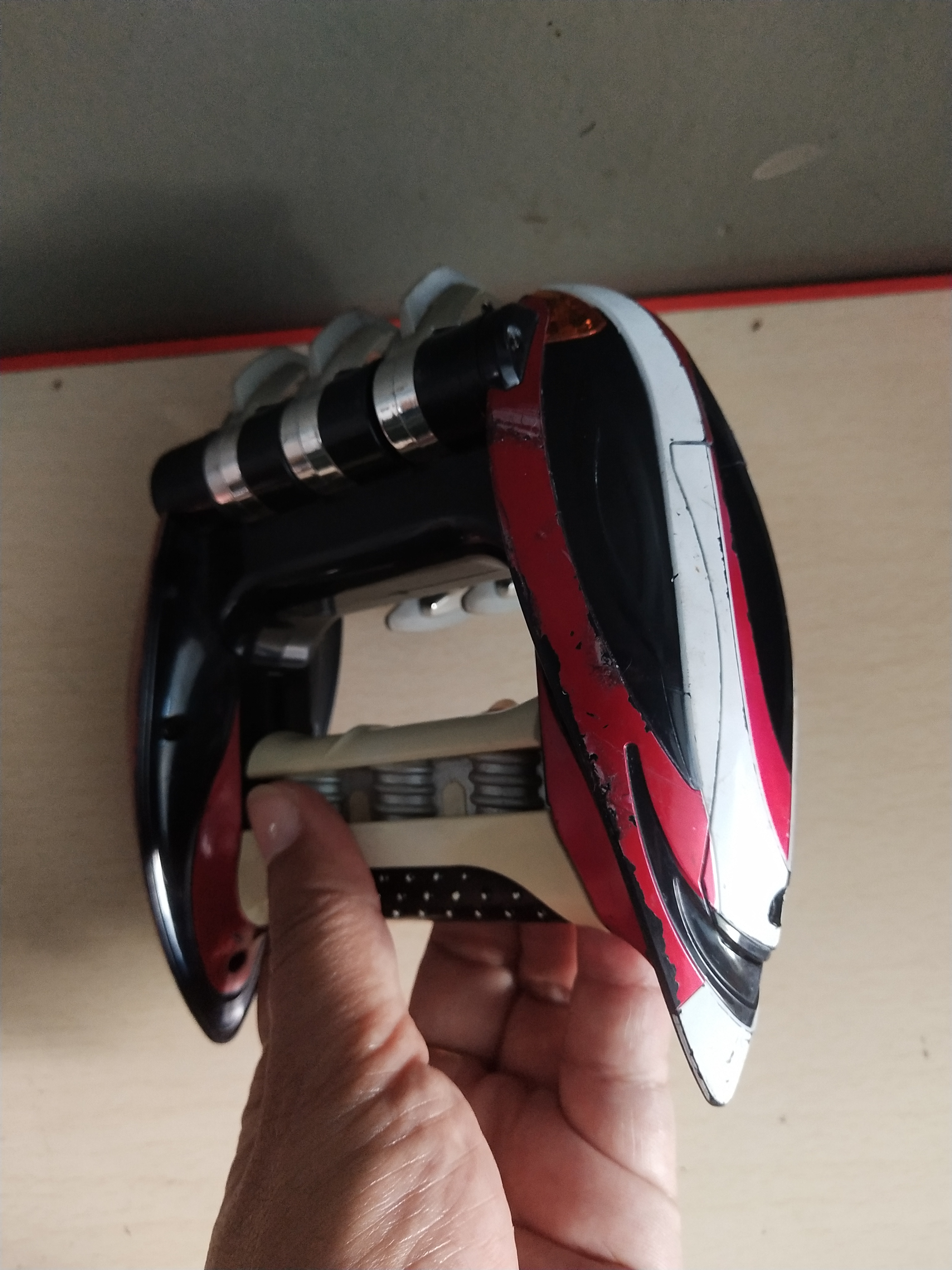 มีหลายภาพ BattleClaw อาวุธของขบวนการเกคิเรนเจอร์***มีรอยสีถลอกหลายที่ ไม่เช็คระบบ