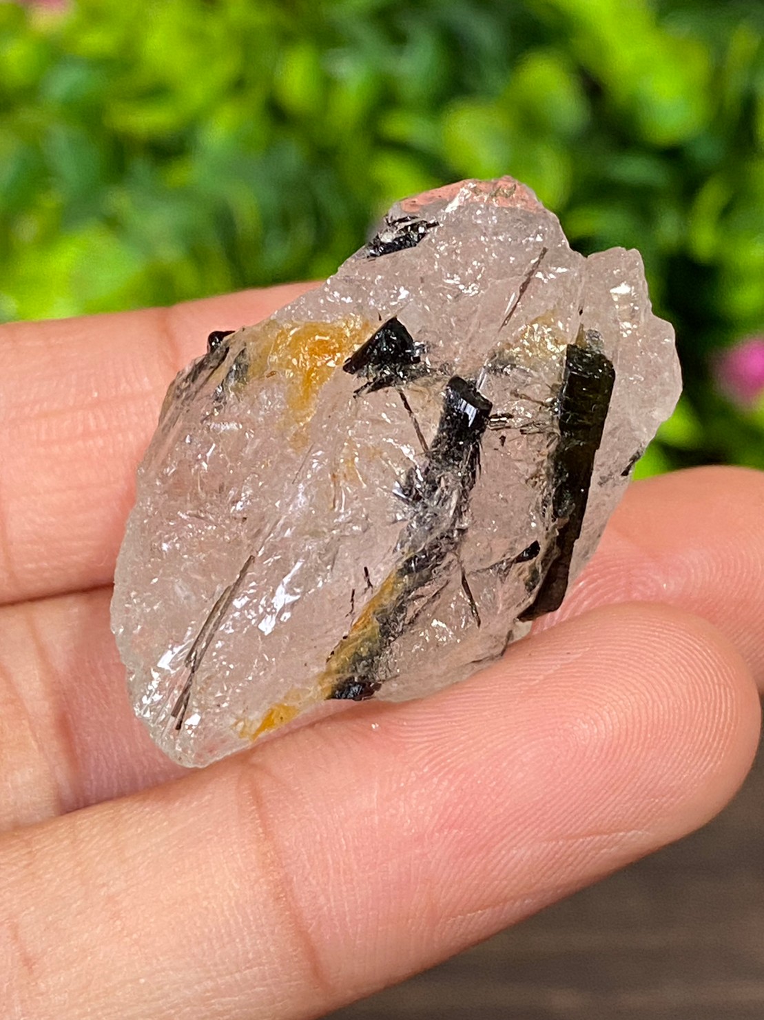 ก้อน ไหมดำ ควอตซ์ แก้วขนเหล็ก Black Rutilated Quartz Rough 69.43 กะรัต Cts. พลอยแท้ อัญมณีมงคลประจําวันเกิด เครื่องประดับพลอย