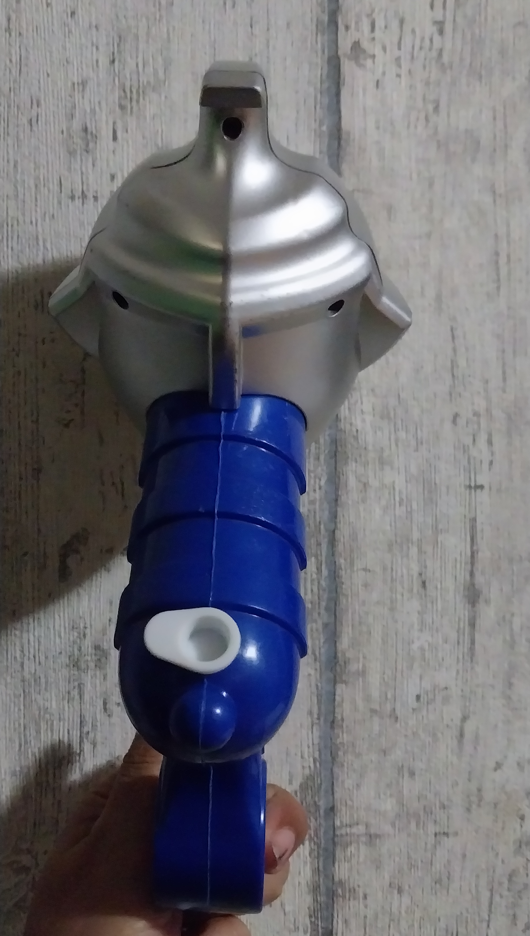 มีหลายภาพ,ปืนฉีดน้ำงานเอเพกซ์ทอยสำหรับสะสม อุลตร้าแมนไทก้า มือสองสภาพดีมีรอยบ้าง