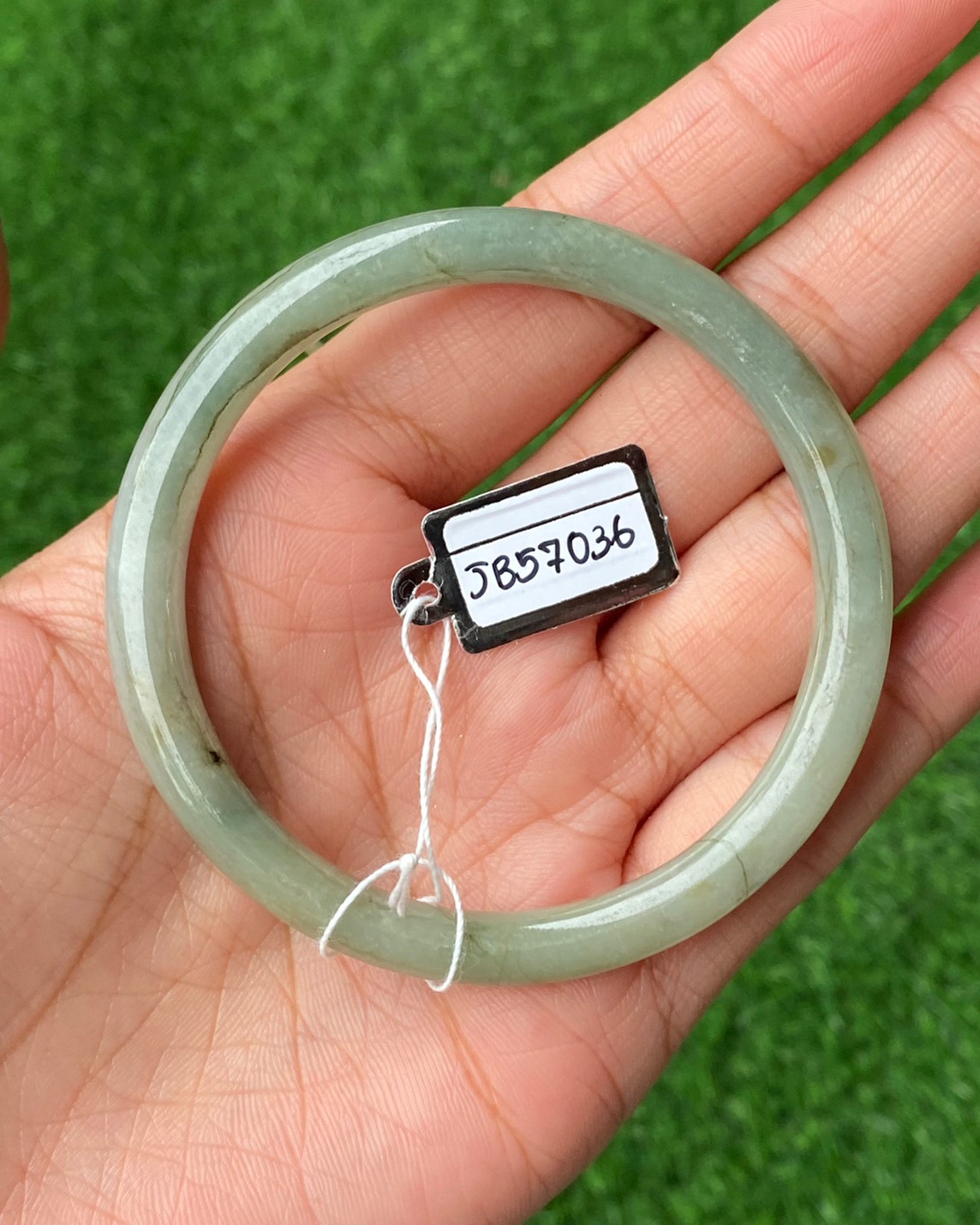 JB7036 หยก พม่า แท้ Jade กำไลหยก 57.3 มม (Jadeite bracelet) พม่า (Myanmar)