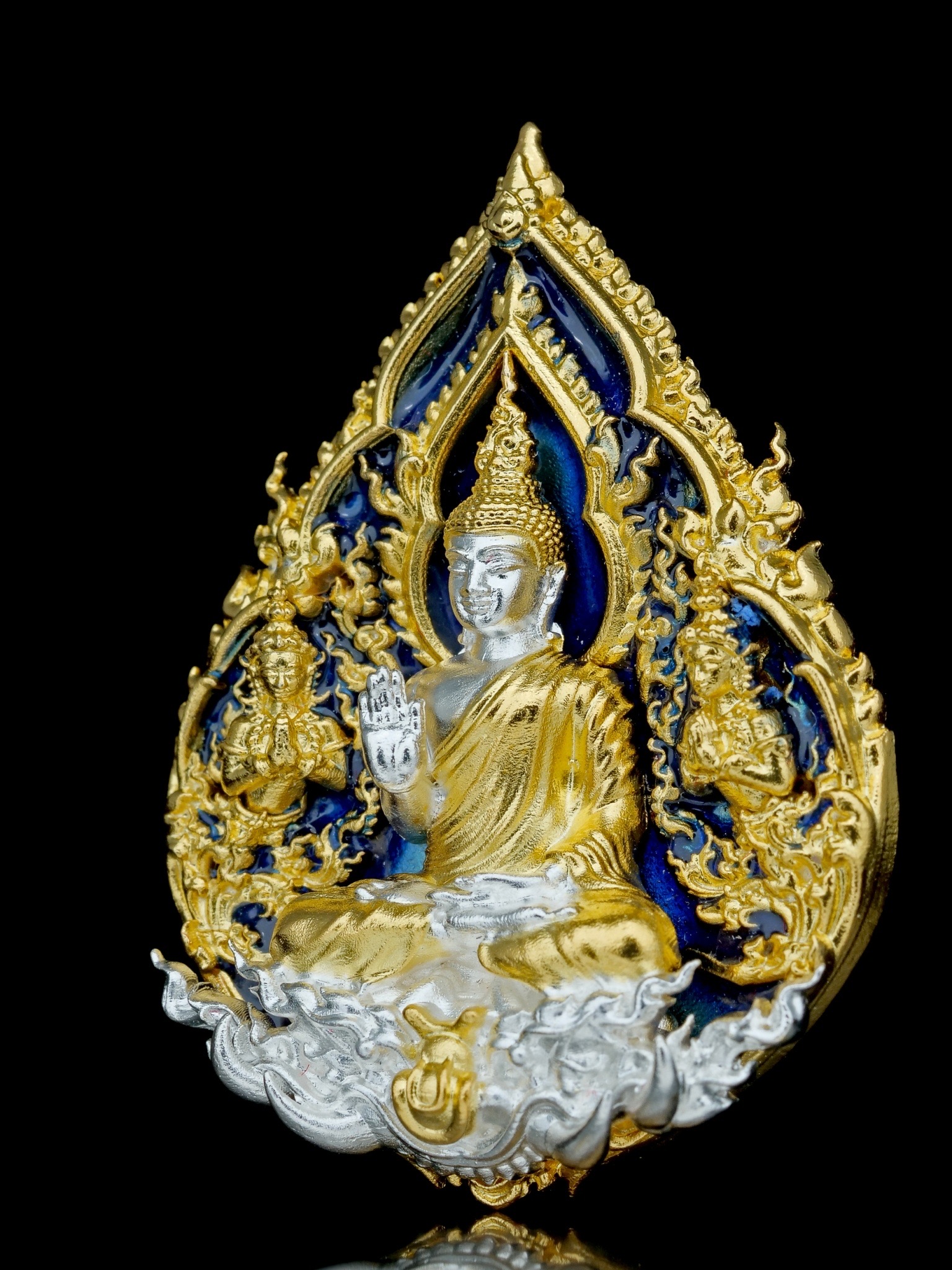 พระพุทธประทานพร รุ่น พุทธบารมี รหัส4 เนื้อบรอนซ์ชุบทอง ลงยาน้ำเงิน องค์ชุบ2K