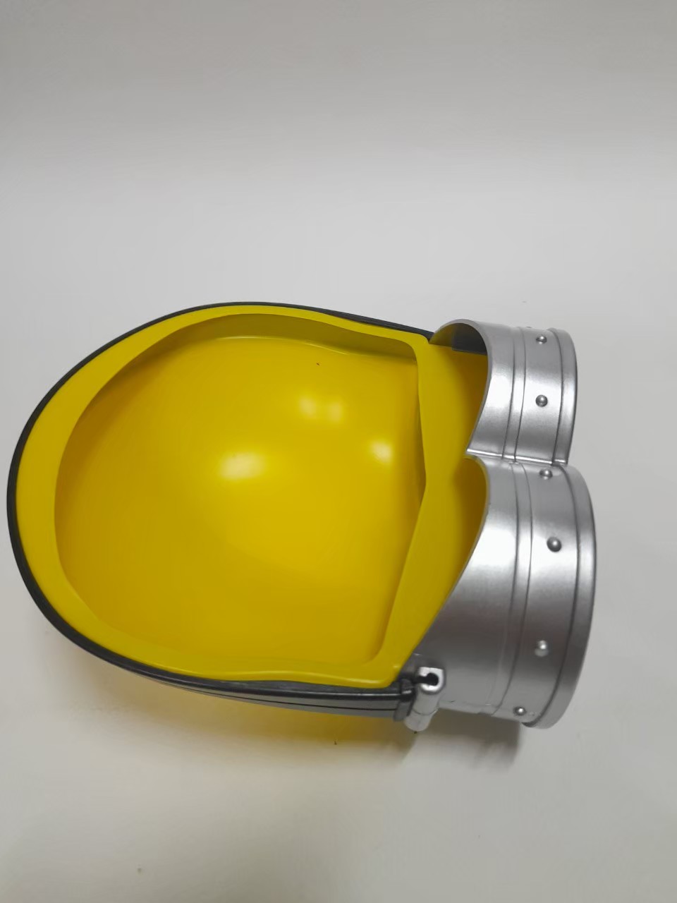 มีหลายภาพ,หมวกพลาสติกสำหรับเด็ก มินเนี่ยน ขนาดตามรูป มือสองสภาพดีของมีตามภาพ