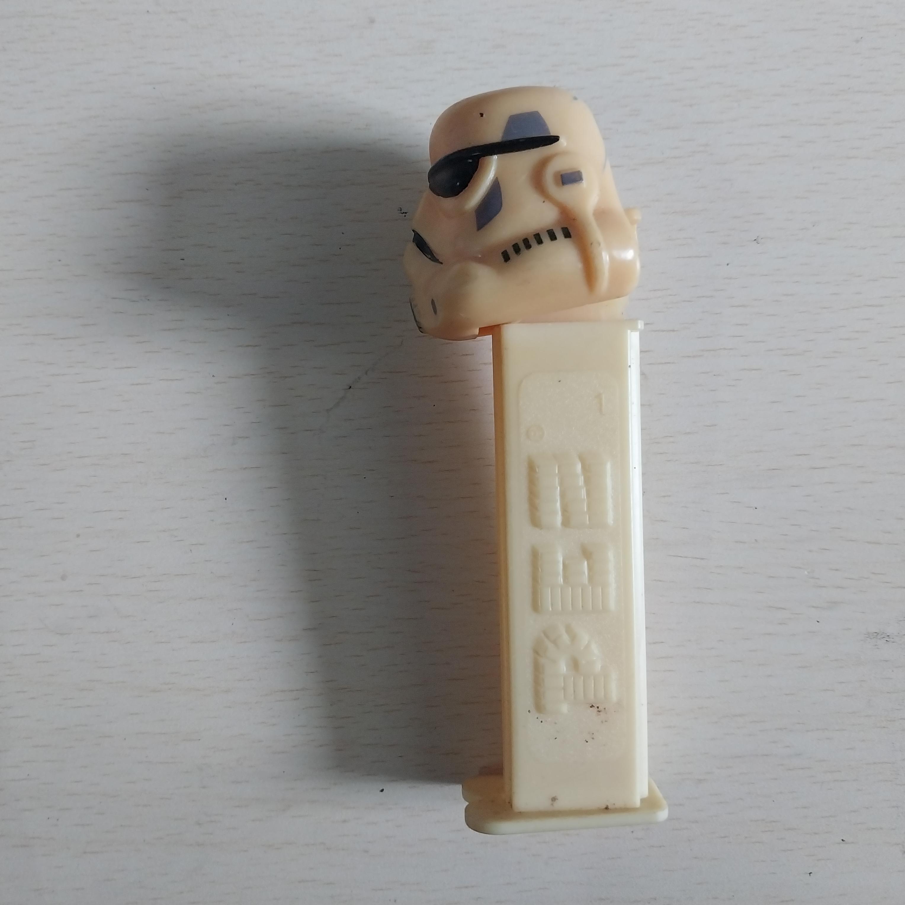 มีหลายภาพ, ราคาต่อชิ้น,ที่ใส่ขนมPEZ ลายStar Wars งานเก่าสะสม