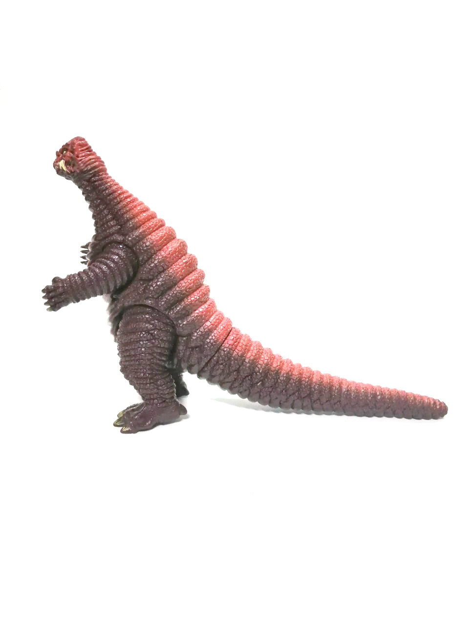 ซอฟขนาดกว่า 7 นิ้ว สัตว์ประหลาด เพาเวิร์ดเรดคิงส์ Monster Powered Red King จากอุลตร้าแมนเพาเวิร์ดUltraman Powered เป็นเรดคิงส์ที่มีรายละเอียดสูง สีสวย และมีหางที่ยาวมาก นับซอฟหายาก สภาพดี***มีเขียนใต้เท้าจางๆ