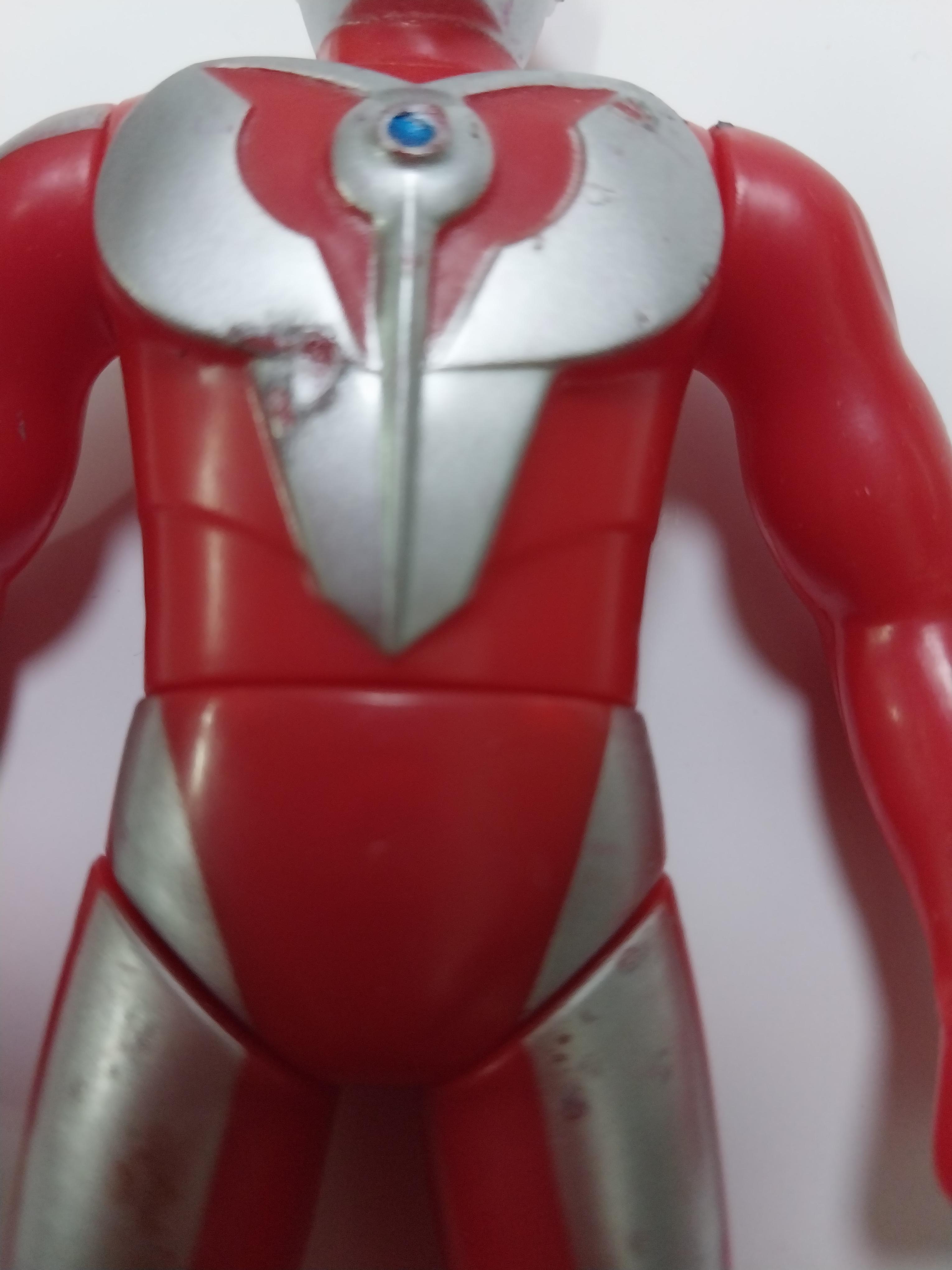 มีหลายภาพ,มีตำหนิ ตุ๊กตาพลาสติกแข็ง อุลตร้าแมนอีลิท Ultraman Elite งานไทยเอเพ๊กซ์ทอย ApexT ขยับ แขนขาเอวและตัวได้ งานเก่า หายากมากไม่พบเห็นบ่อยนัก **สภาพพอใช้ มีรอยบ้างตามเวลา