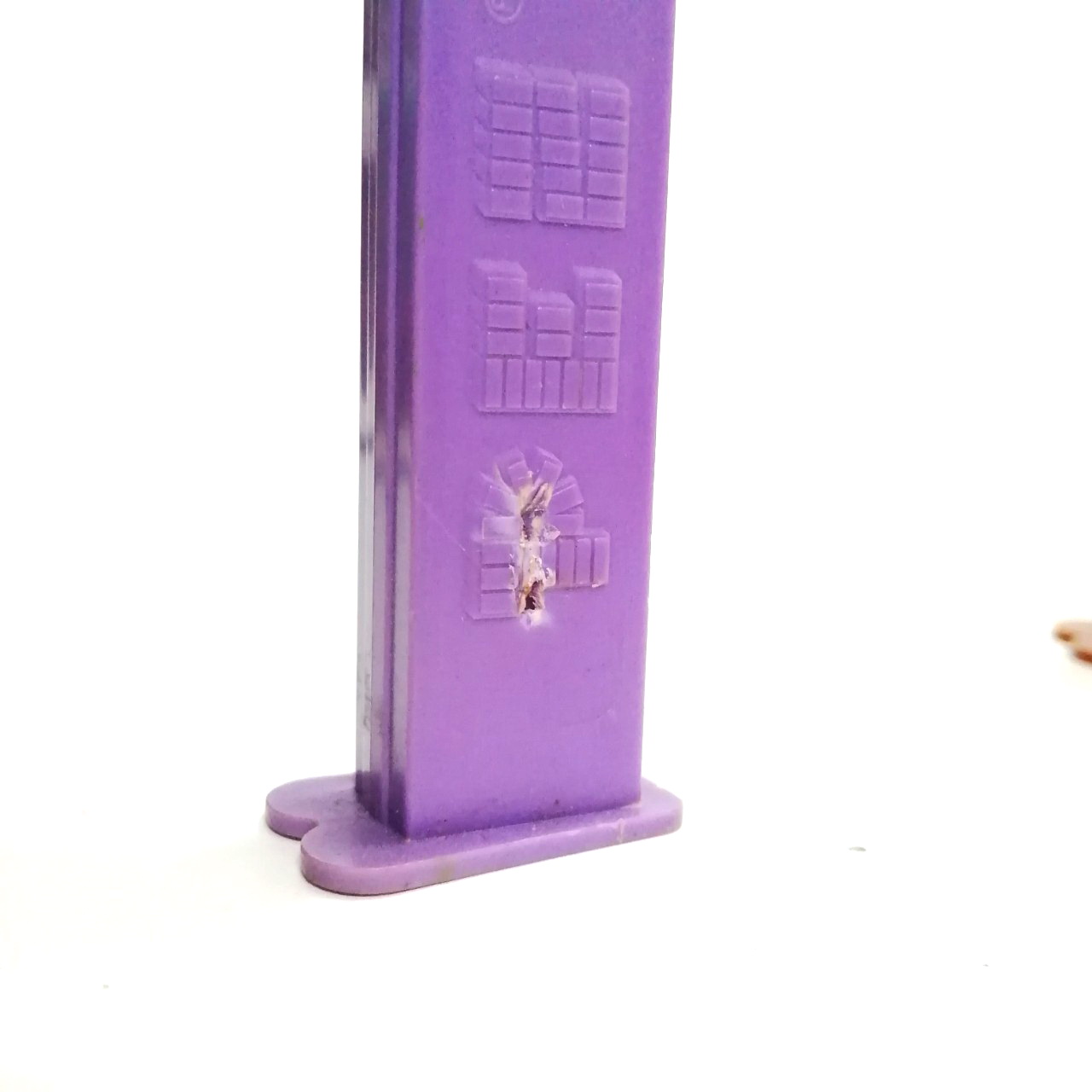 ที่ใส่ขนม PEZ รูป คิตตี้(ใส)และ มอนสเตอร์อินค์ งานเก่าเก็บ ขายตามสภาพ ขายคู่