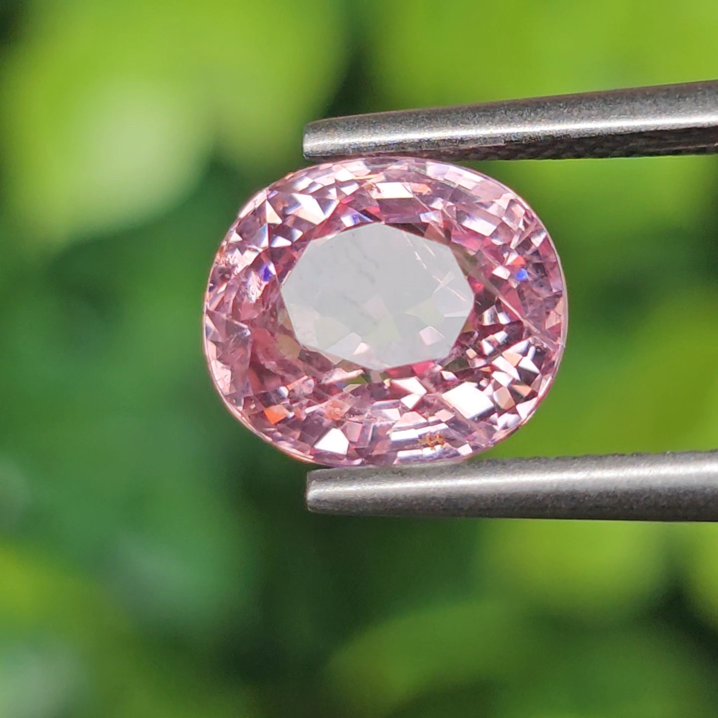 พลอย สปิเนล (Spinel) 3.10 กะรัต (Cts.) พลอยแท้ อัญมณีมงคลประจําวันเกิด เครื่องประดับพลอย