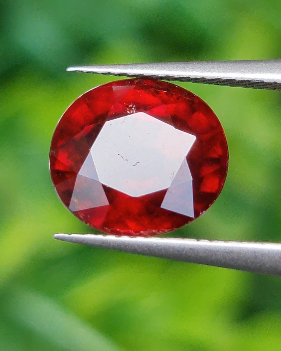 พลอย สเปสซาร์ไทต์ Spessartite Garnet 2.90 กะรัต Cts. พลอยแท้ อัญมณีมงคลประจําวันเกิด เครื่องประดับพลอย