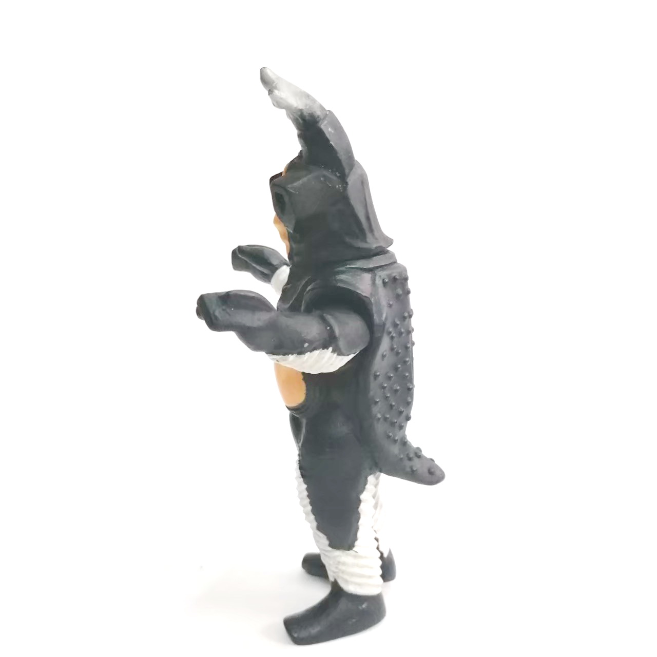 ซอฟ 6.5 -7 นิ้ว เซ็ทต้อน ศัตรูที่สามารถพิชิตอุลตร้าแมนลงได้ เป็นสัตว์ประหลาดตัวสุดท้ายในซีรีย์ชุดนี้ ขนาดตามรูป มีรอยบ้าง