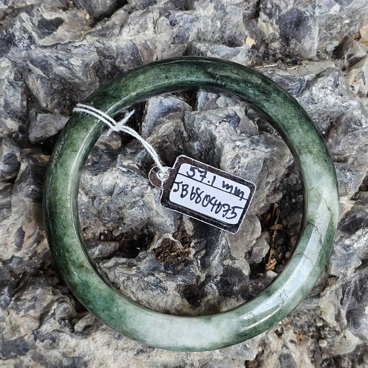 JB6804075 หยก พม่า แท้ Jade กำไลหยก 57.1 มม. (Jadeite bracelet) พม่า (Myanmar)