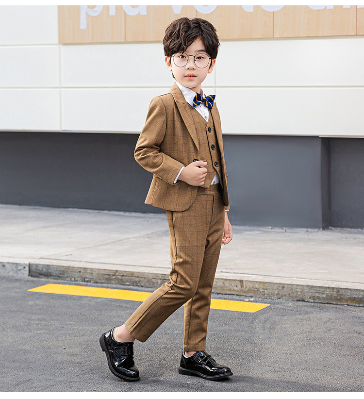 เช่า ชุดสูทเด็กชาย สีน้ำตาลลายตาราง