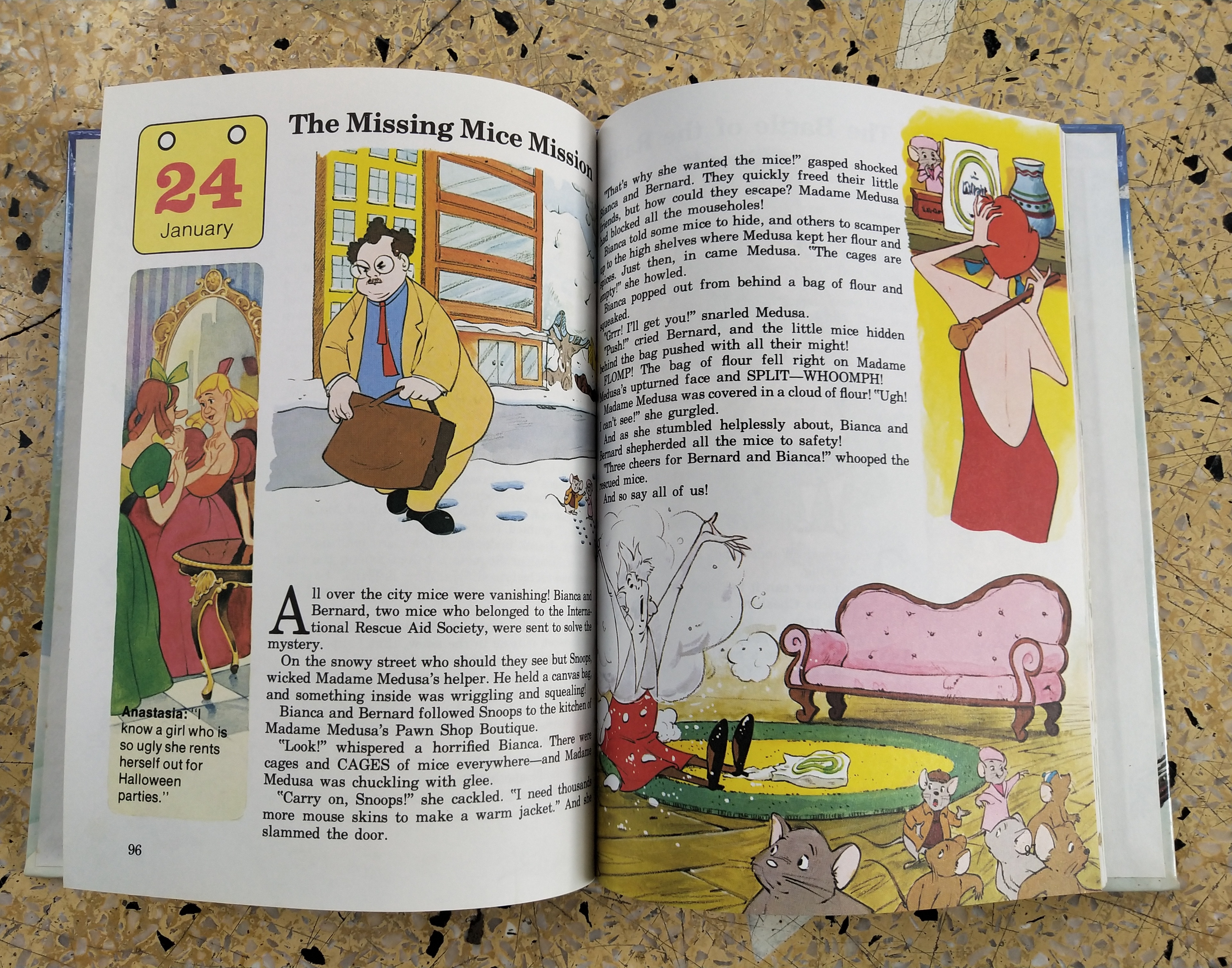 หนังสือภาพการ์ตูนดิสนีย์น่ารัก **หนังสิอเก่า มีตำหนิ โปรดตรวจสอบทุกภาพ ปกแข็ง ฉบับภาษาอังกฤษ เล่าเรื่องราวของทุกวันในฤดูหนาว ผ่านตัวการ์ตูนจากดิสนีย์ Story a Day for every day of the year ,Winter