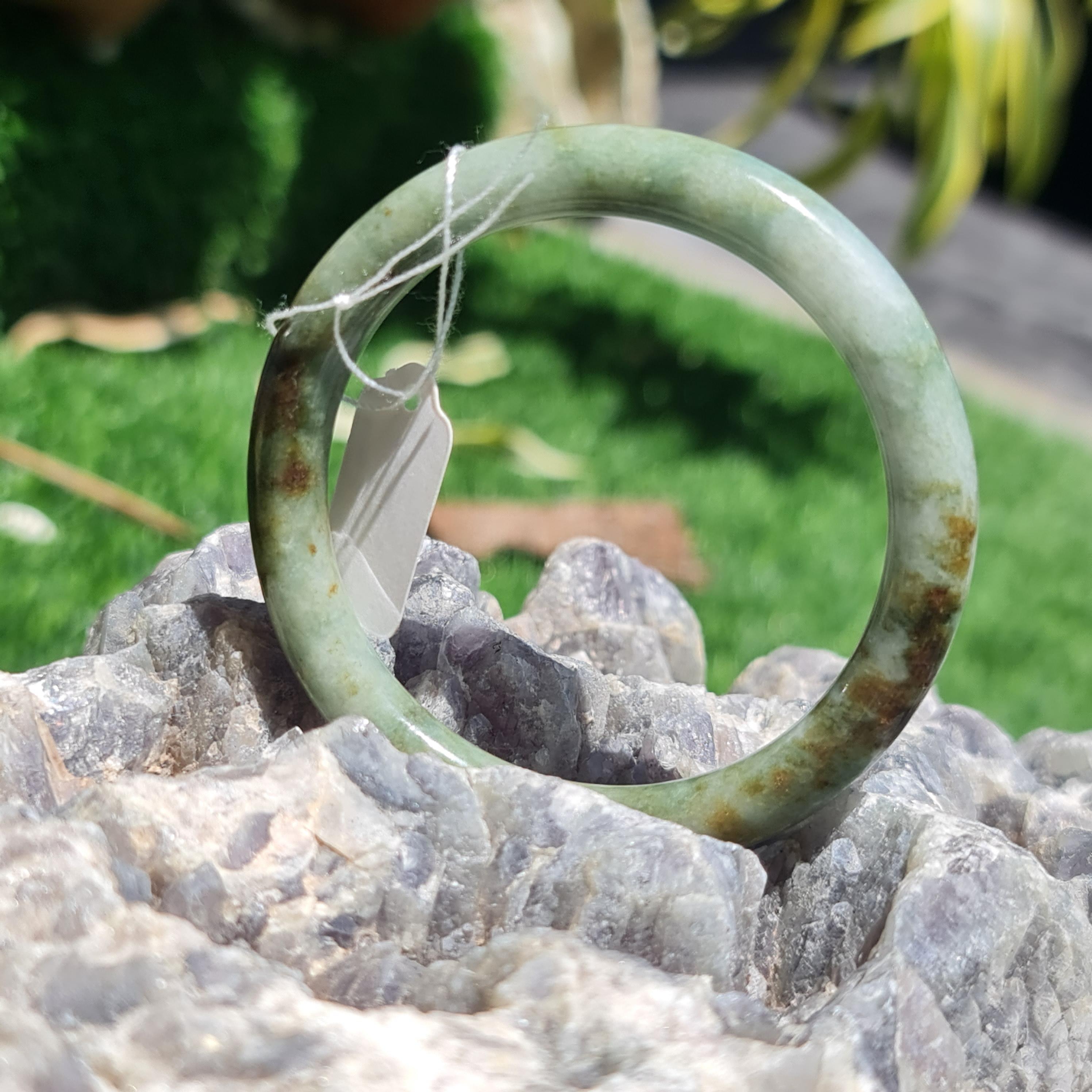 JB6711014 หยก พม่า แท้ Jade กำไลหยก 52.1 มม. (Jadeite bracelet) พม่า (Myanmar)