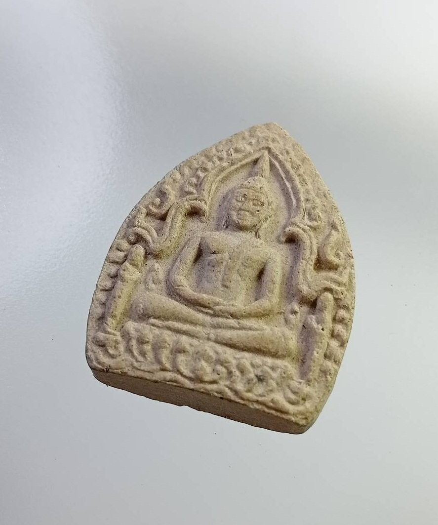 ผ2786 พระผง หลวงปู่หนูเพชร วัดป่าภูมิพิทักษ์ จ.สกลนคร