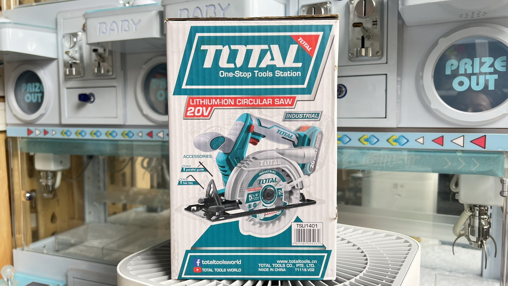 Total เลื่อยวงเดือนแบตไร้สาย 51/2 นิ้ว รุ่น TSLI1401