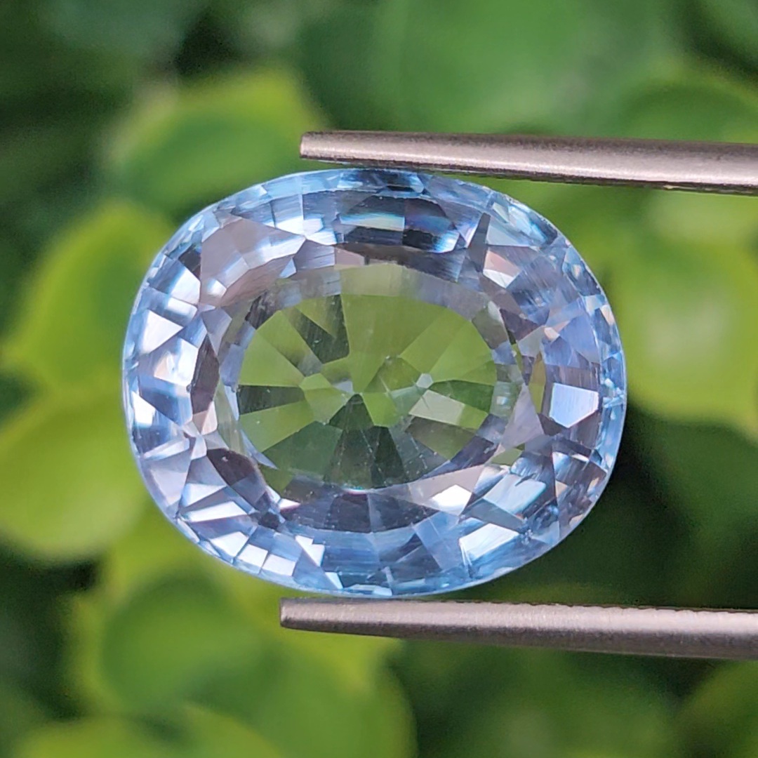 พลอย บลู โทแพซ (Blue Topaz) 17.00 กะรัต (Cts.) พลอยแท้ อัญมณีมงคลประจําวันเกิด เครื่องประดับพลอย