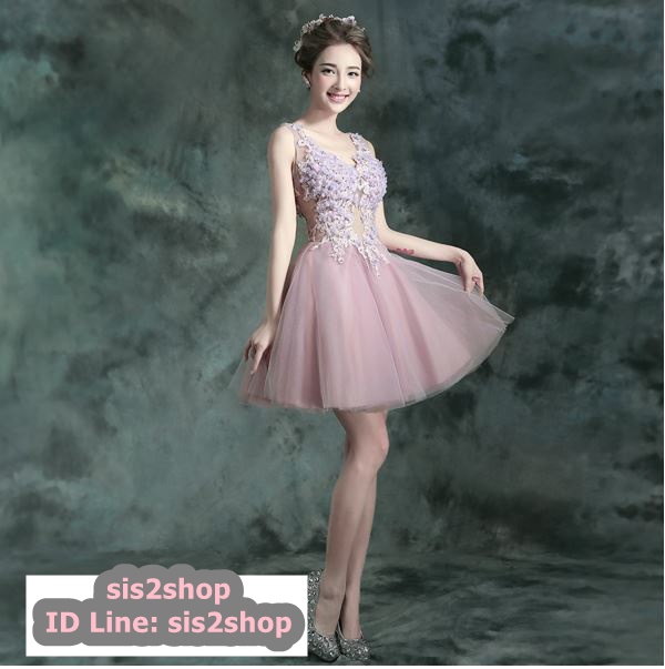 พร้อมเช่า ชุดแฟนซีสั้น แบบแขนกุด เนื้อผ้าเป็นตาข่ายแบบซีทรู แต่งดอกและลูกปัด สีม่วง (เชือกผูกหลัง)