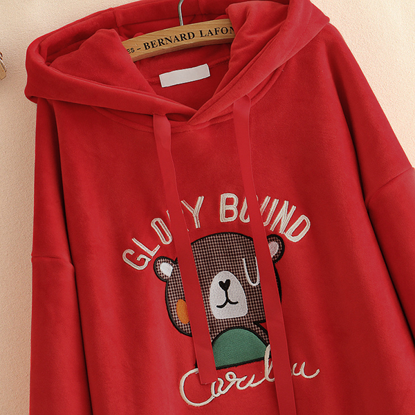 เสื้อสเวตเตอร์กำมะหยี่เต็มตัว ปักลายหมี มีฮู้ดแต่งหูน่ารัก (12354LM)