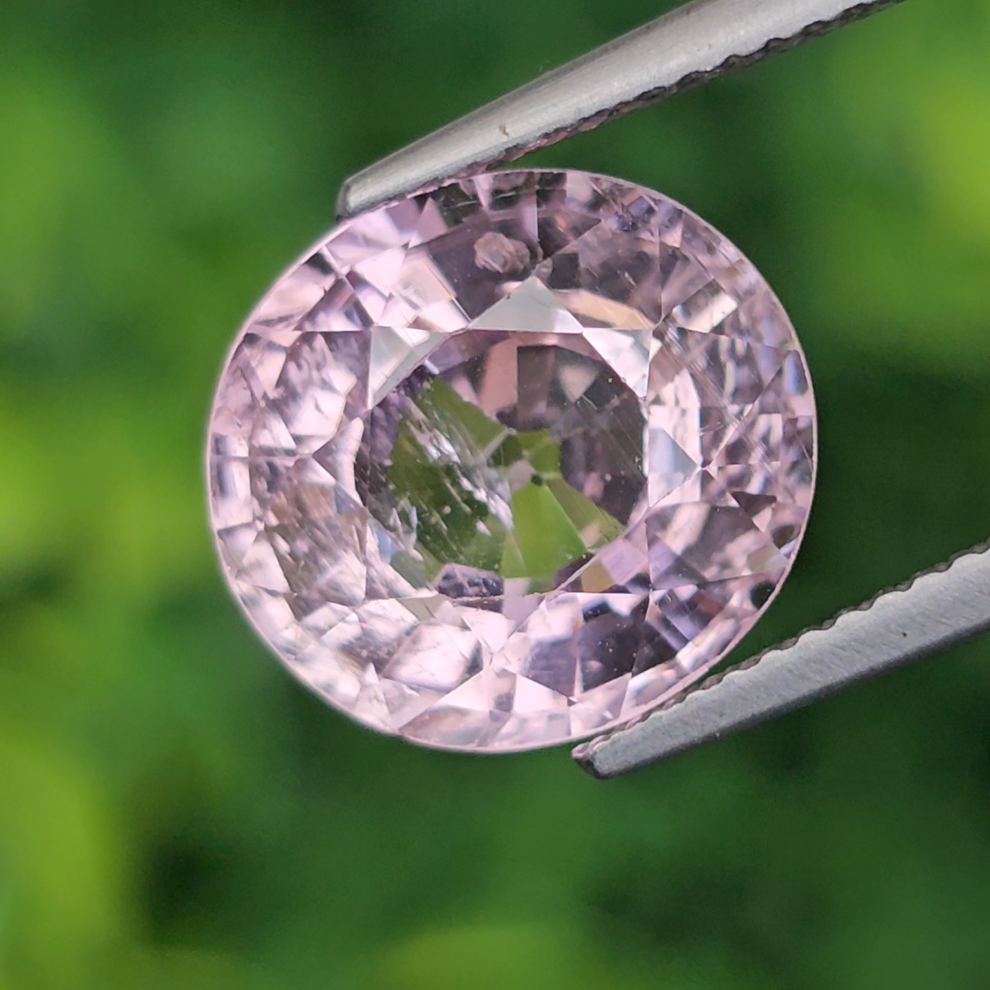 พลอย ทัวร์มาลีน Tourmaline 6.73 กะรัต (Cts.) พลอยแท้ อัญมณีมงคลประจําวันเกิด เครื่องประดับพลอย