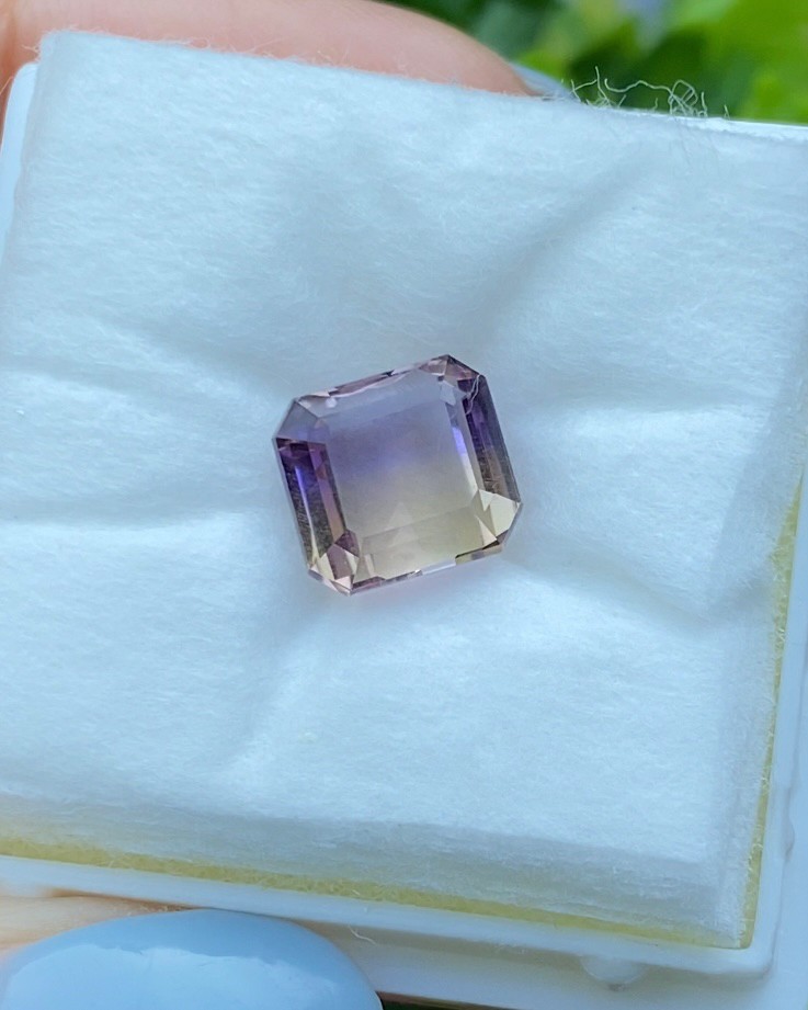 พลอย อเมทริน Natural Ametrine 3.59 กะรัต (Cts.)พลอยแท้ อัญมณีมงคลประจําวันเกิด เครื่องประดับพลอย