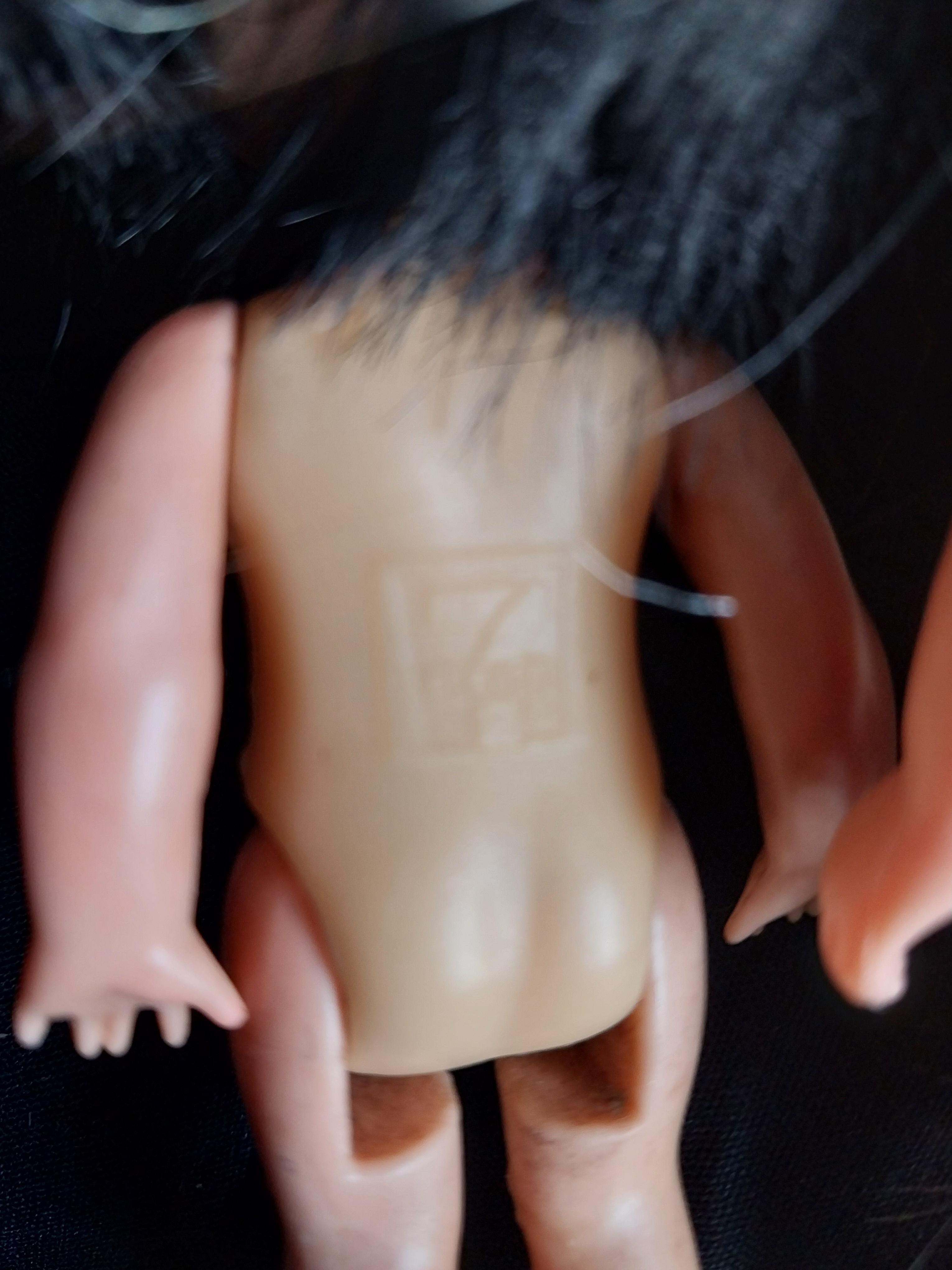 มีหลายภาพ,เซ็ทตุ๊กตาเด็ก 2 ตัวงาน Simba Toy, 1 ตัวงานพรีเมี่ยม 7-11 (เท้าชำรุด ตามภาพ), 1 ตัว ไม่ทราบแบรนด์