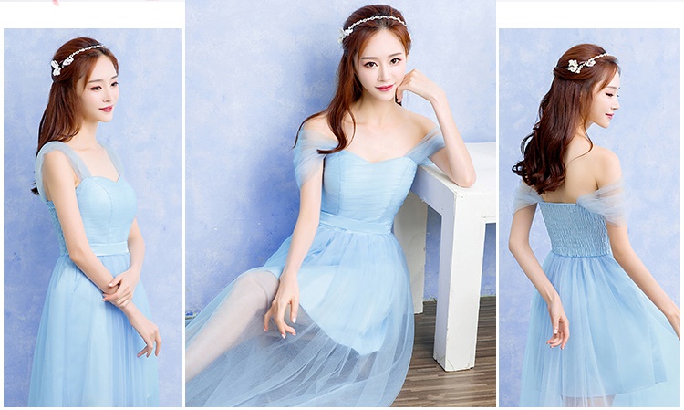 พร้อมส่ง ชุดราตรียาว เพื่อนเจ้าสาว สีฟ้า กระโปรงตาข่าย ใส่แบบแขนกุด หรือ ปิดไหล่ก็ได้ ซิปข้างลำตัว (จับสม๊อกด้านหลัง) ** เหลือเฉพาะไซส์เล็ก **