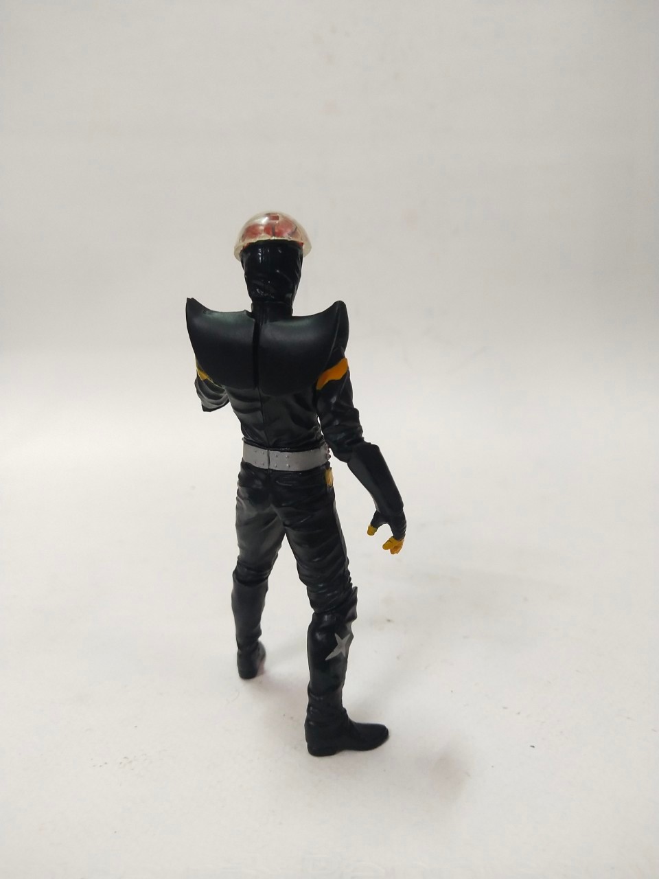 ฟิกเกอร์ ฮาไคเดอร์ ชุดอัลติเมทโซลิด ตัวร้ายจากโตเอะ ขนาดตามรูป มือ2ของครบมีใบปิด