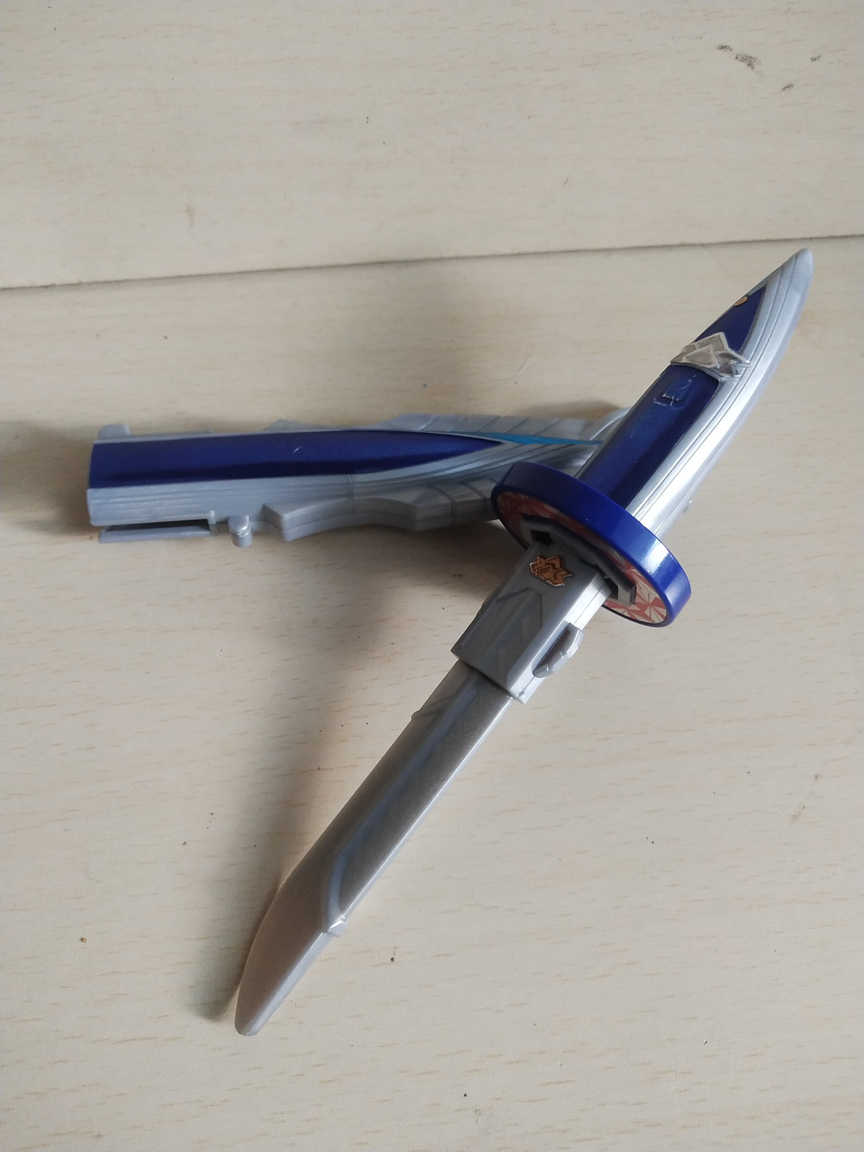 มีหลายภาพ ดาบซากานะมารุ ขนาดเล็ก จาก ขบวนการซามูไรเซ็นไต ชินเคนเจอร์