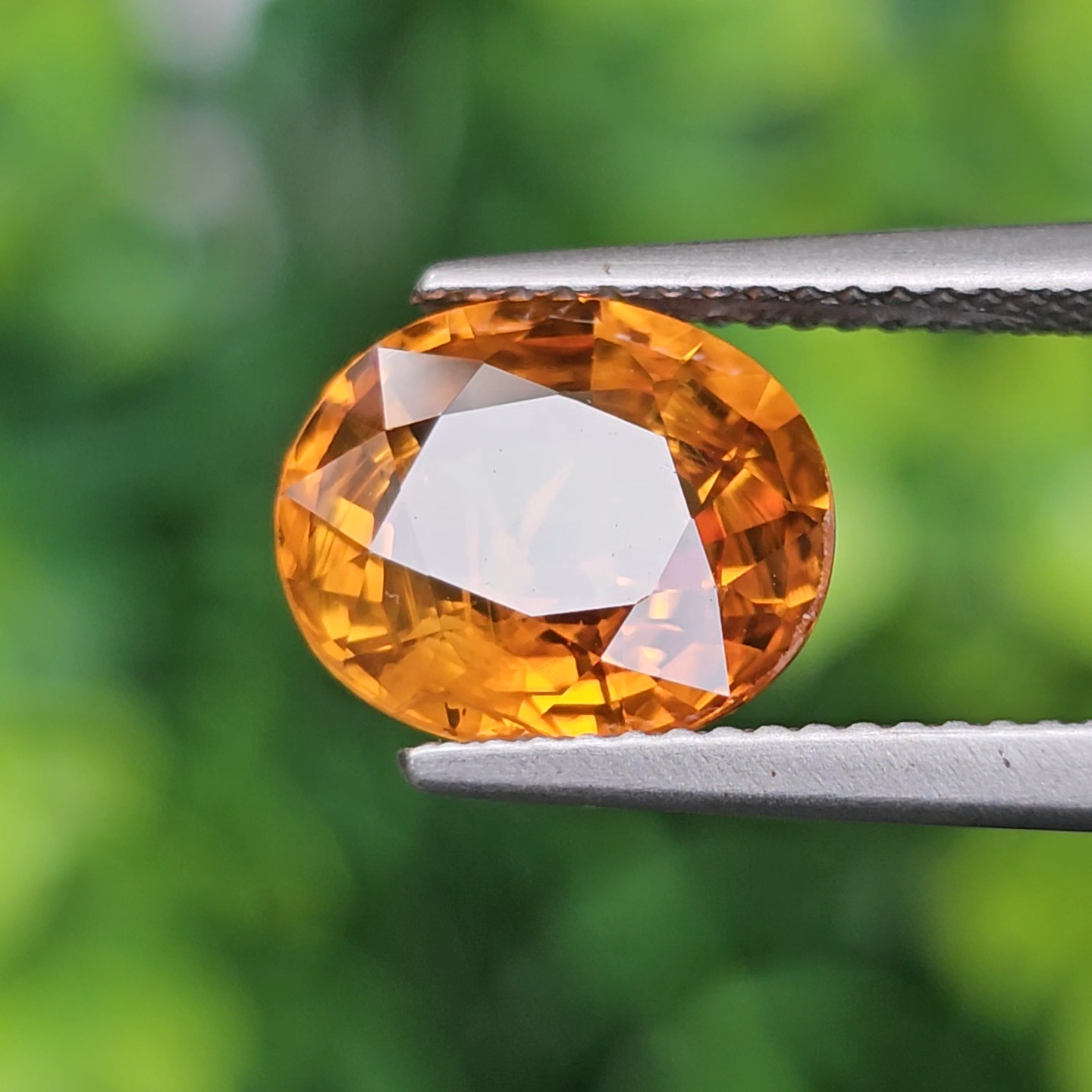 พลอย บุษราคัม yellow sapphire 4.51 กะรัต (Cts.) พลอยแท้ อัญมณีมงคลประจําวันเกิด เครื่องประดับพลอย