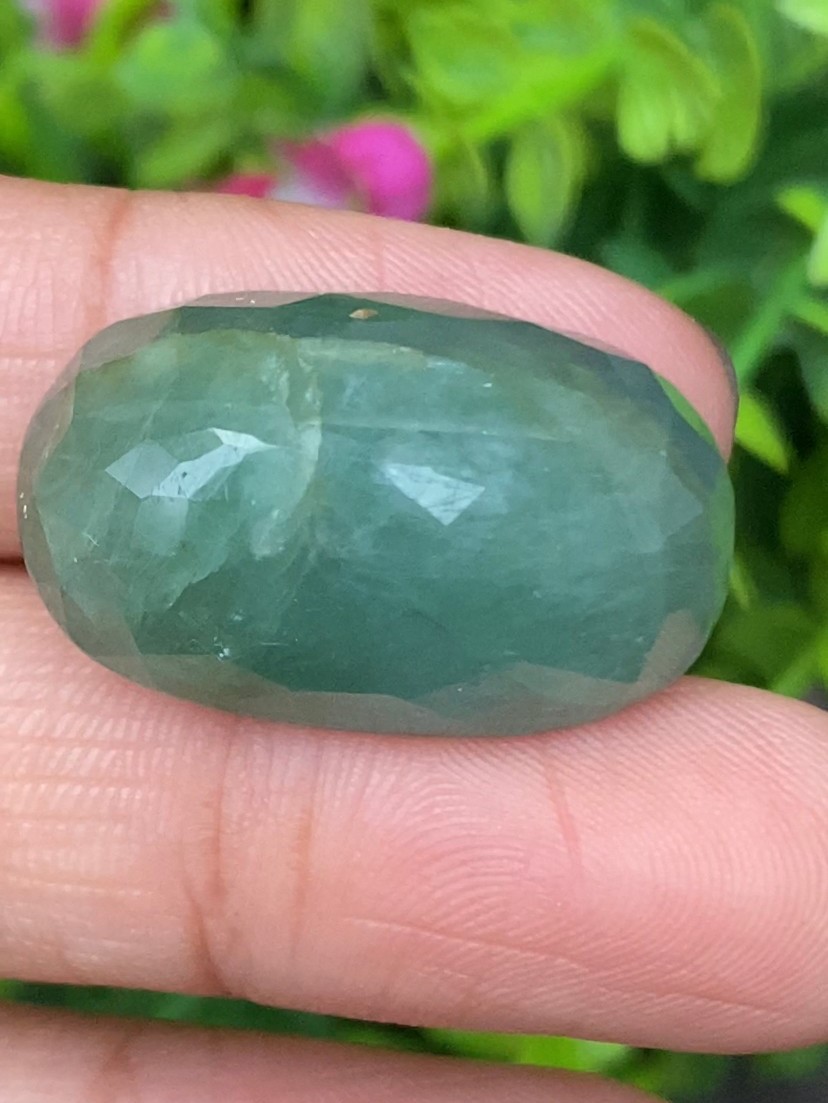 พลอย แกรนดิเดียร์ไรท์ Grandidierite 40.29 กะรัต (Cts.) พร้อมใบเซอร์ พลอยแท้ อัญมณีมงคลประจําวันเกิด เครื่องประดับพลอย