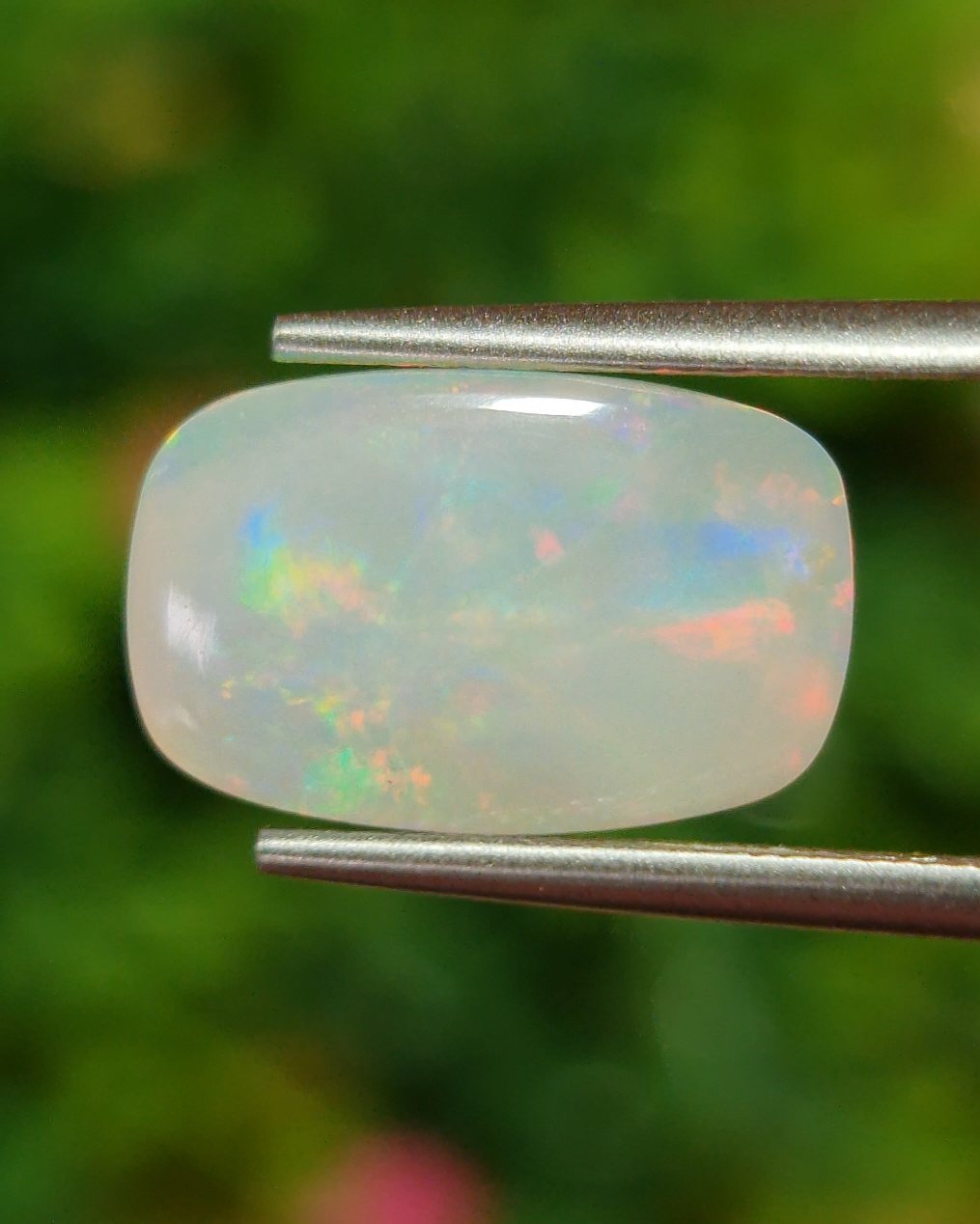 พลอย ไวท์ โอปอล White Opal 5.14 กะรัต (Cts.) พลอยแท้ อัญมณีมงคลประจําวันเกิด เครื่องประดับพลอย