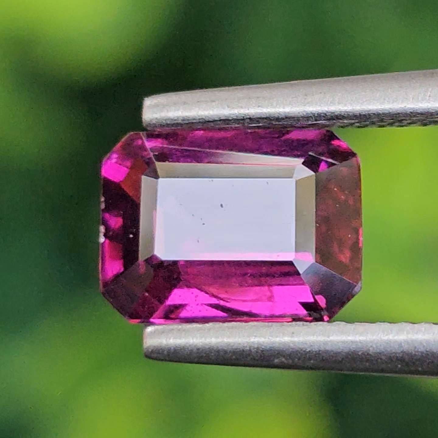 พลอย อุมบาไลต์ การ์เน็ต Umbalite Garnet 1.26 กะรัต (Cts.) ดิบ Unheated ลอยแท้ อัญมณีมงคลประจําวันเกิด เครื่องประดับพลอย