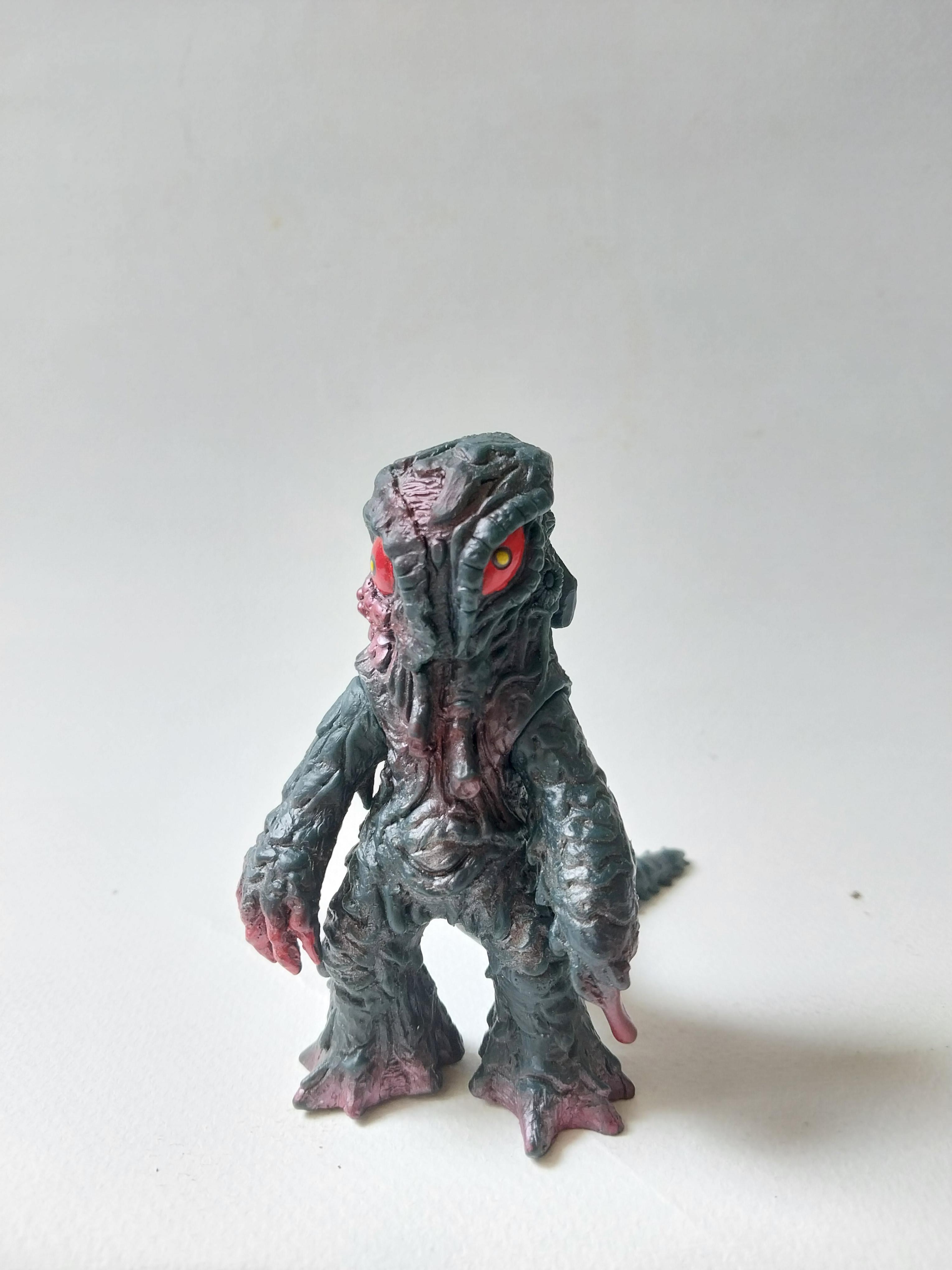 มีหลายภาพ, ซอฟ4นิ้ว สัตว์ประหลาดเฮโดร่า จาก ก๊อตซิลล่า Toho 2004