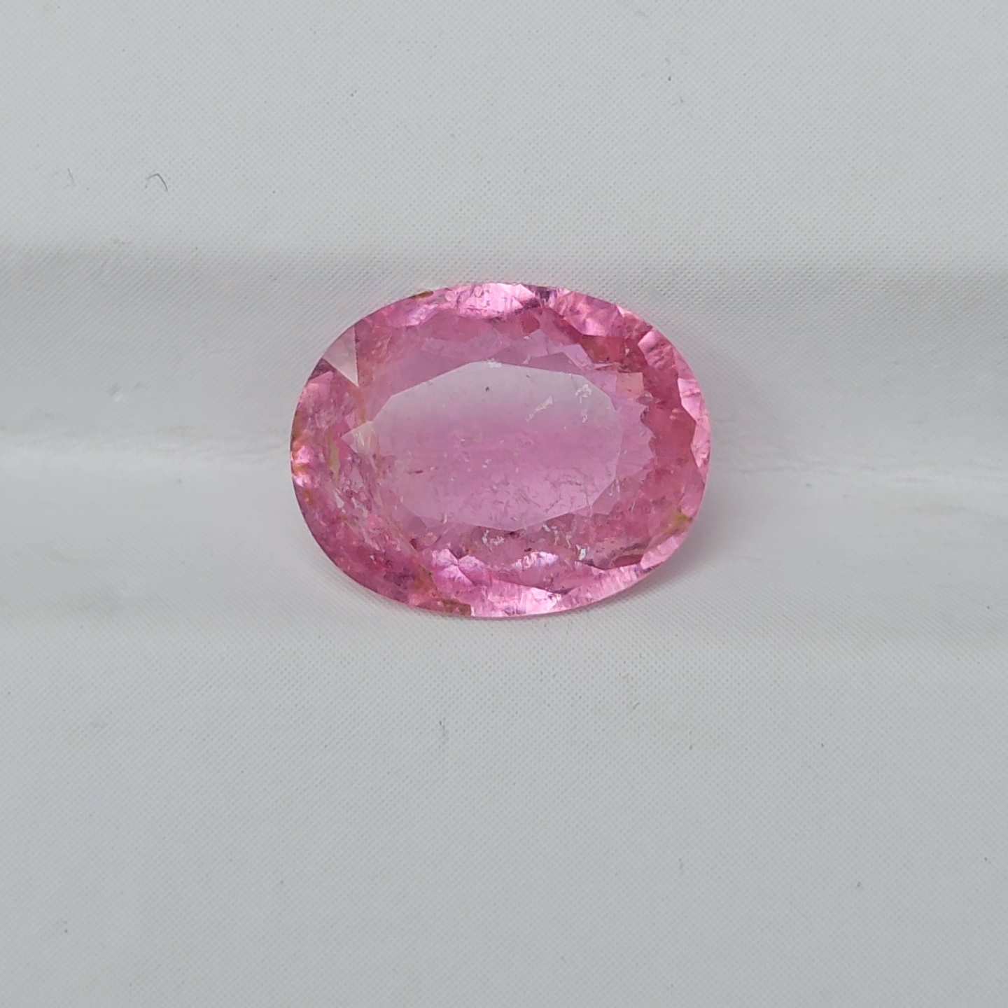 พลอย ทัวร์มารีน (Pink Tourmaline) 2.75 กะรัต (Cts.) อัญมณีมงคลประจําวันเกิด เครื่องประดับพลอย