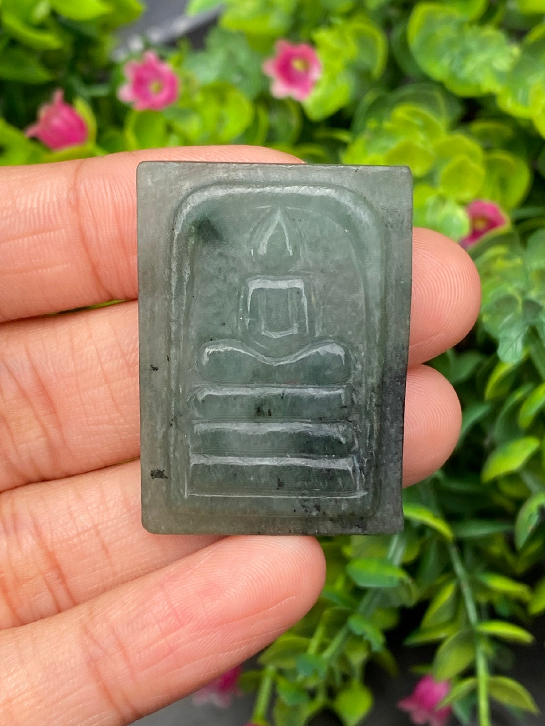 หยก แกะสลัก รูป พระ (Burmese jadeite) 89.51 กะรัต (cts.) หยก พม่า แท้