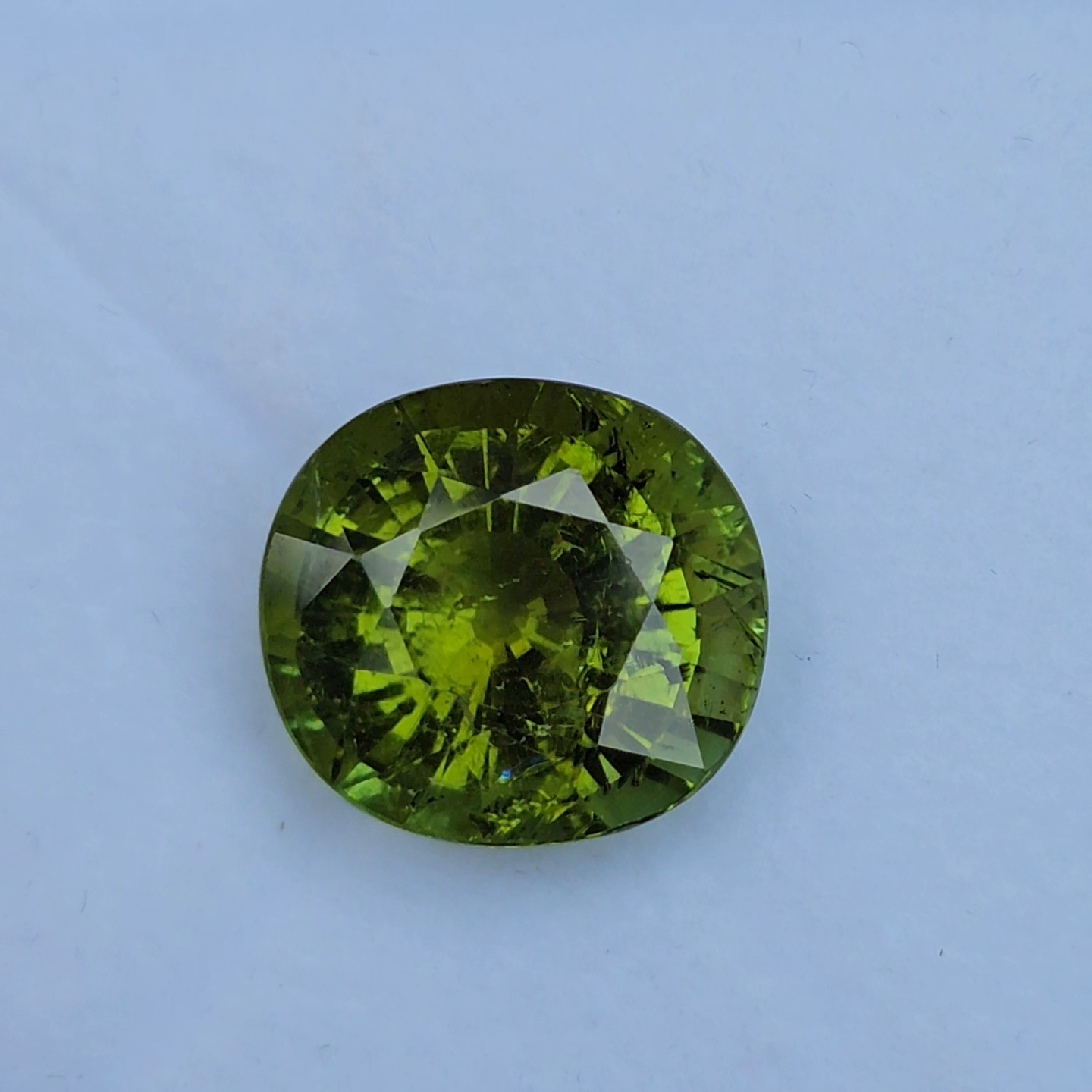 พลอย ทัวร์มาลีน Tourmaline 13.77 กะรัต (Cts.) พลอยแท้อัญมณีมงคล ประจําวันเกิด เครื่องประดับพลอย