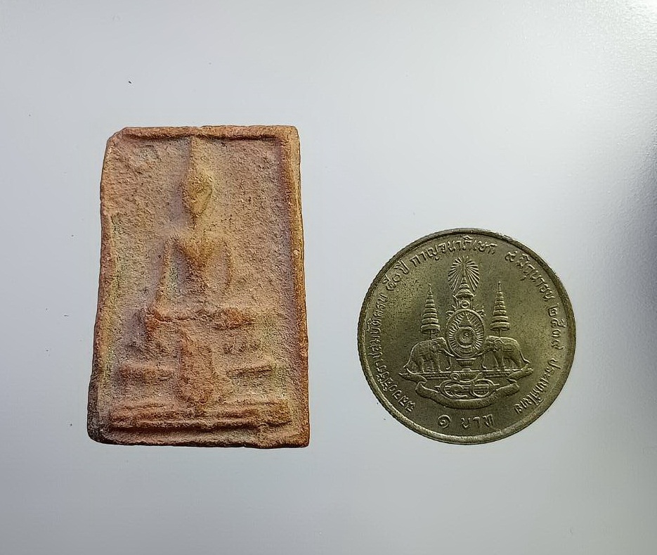 ผ2833 พระพุทธเนื้อดิน หลวงพ่อพลอย วัดเงินบางพรหม กรุงเทพฯ