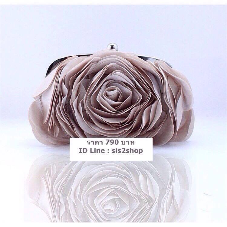 พร้อมส่ง Evening Clutch กระเป๋าออกงาน รูปดอกกุหลาบ เนื้อซาตินสวย พร้อมสายโซ่ สั้น-ยาว